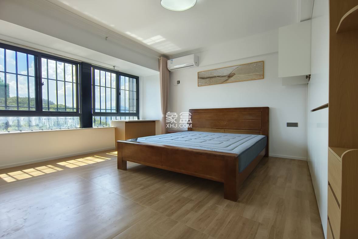 东方曼哈顿 2室1厅1卫 2000.0元/月 东方曼哈顿 2室1厅1卫 2000.0元/月室内图