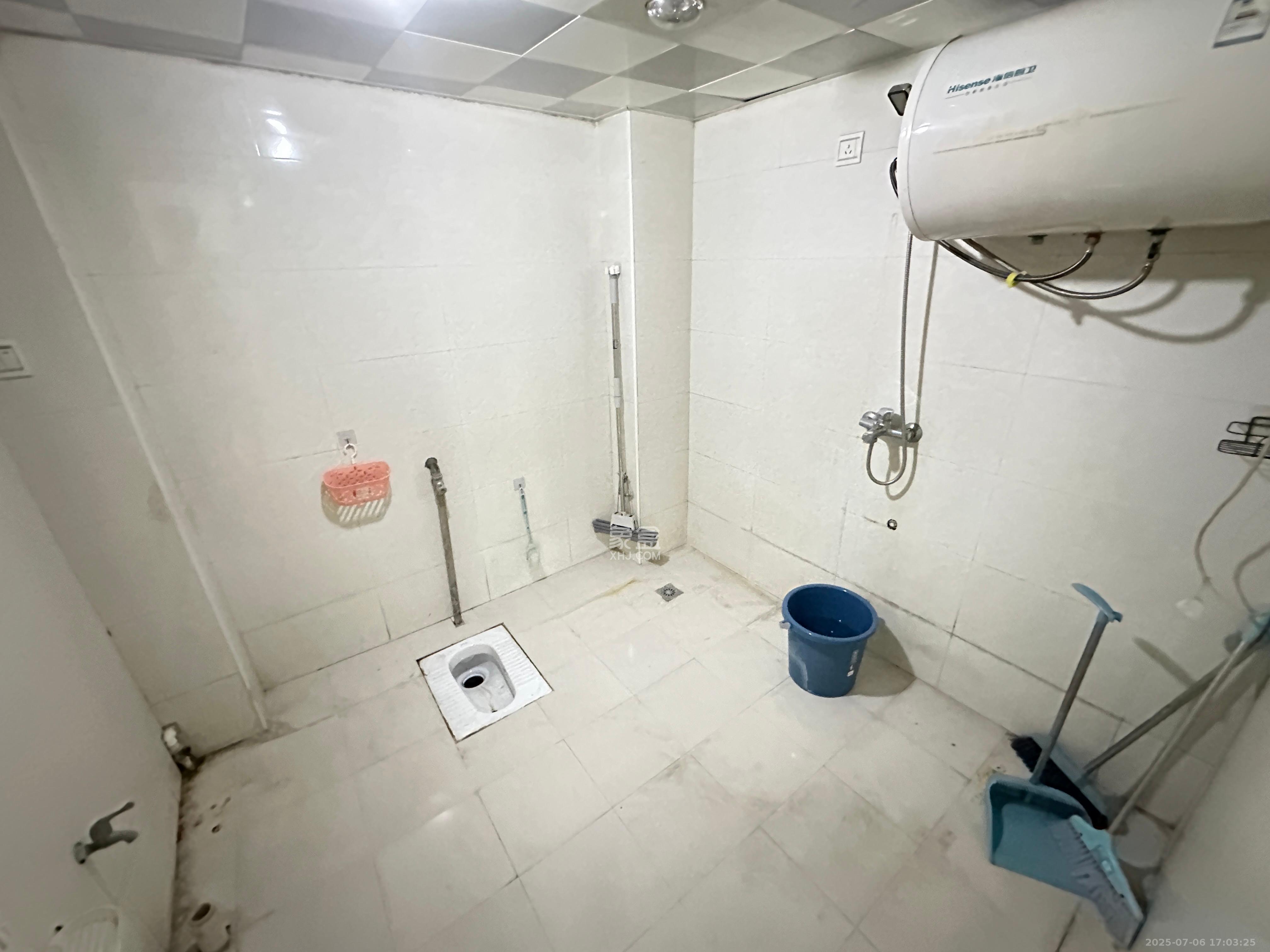 马王堆陶瓷建材新城  3室2厅1卫   1500.00元/月室内图