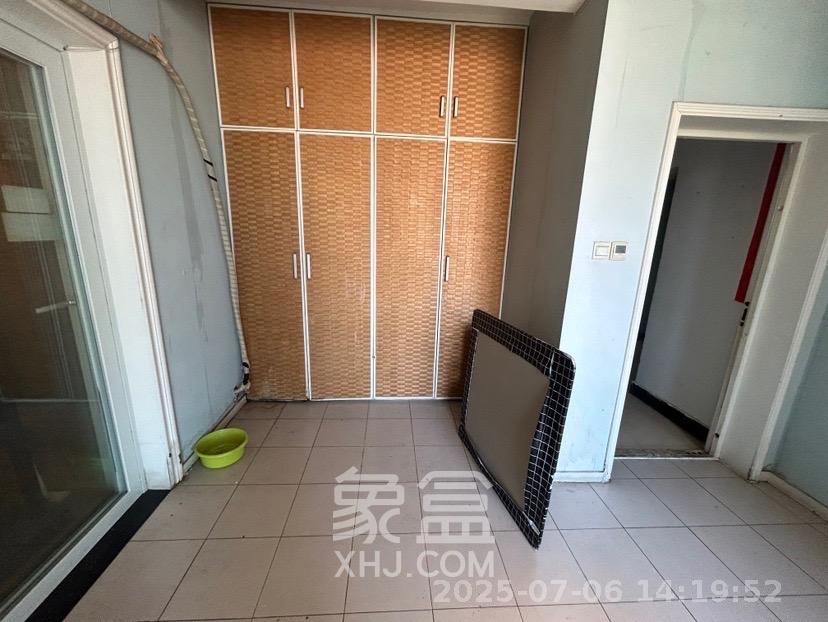 新世纪花苑  3室2厅2卫   3500.00元/月室内图