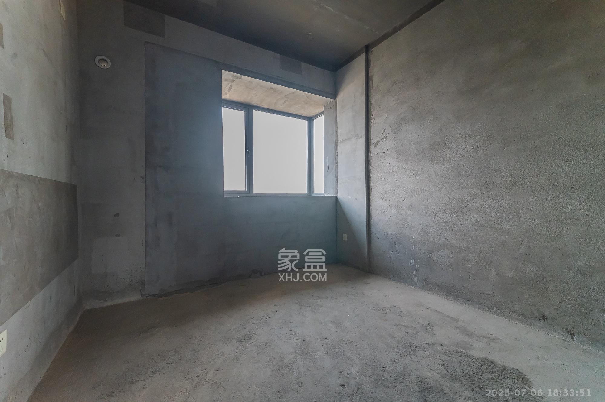 中建悦和城  3室3厅1卫   106.00万其他