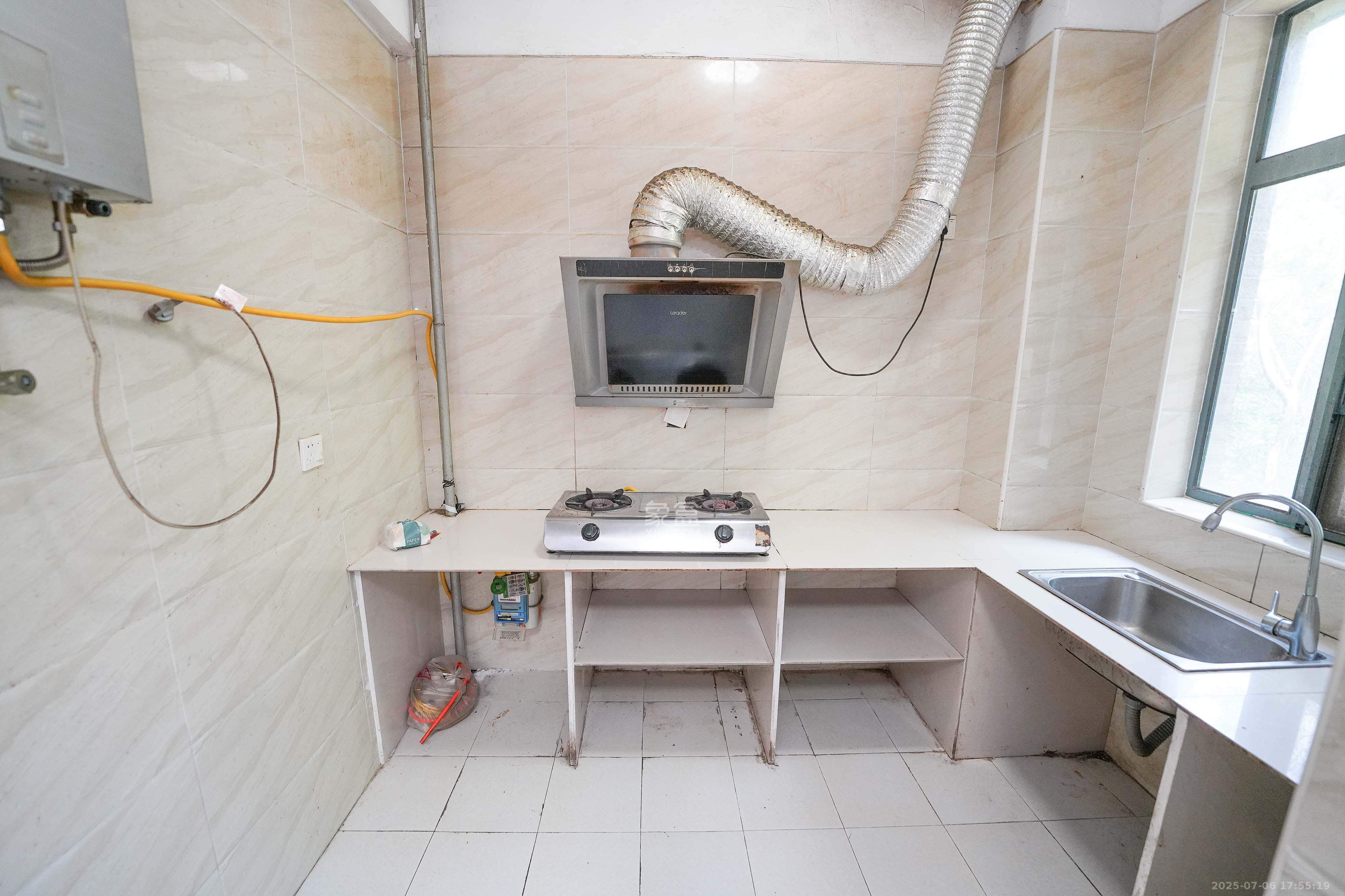 和美星城  2室2厅1卫    65.0万其他