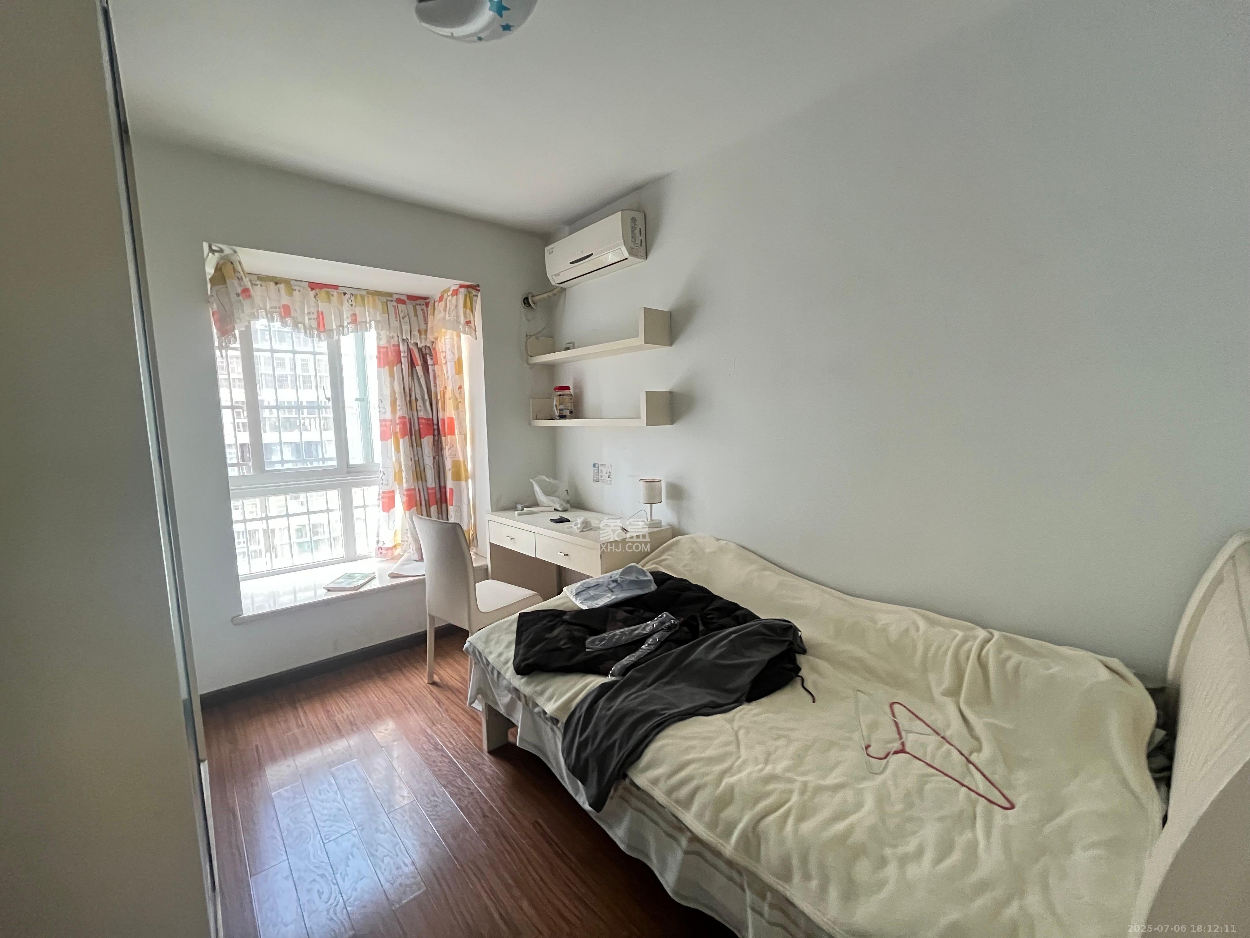 丽星景园  3室2厅1卫    3000.0元/月 丽星景园  3室2厅1卫    3000.0元/月室内图