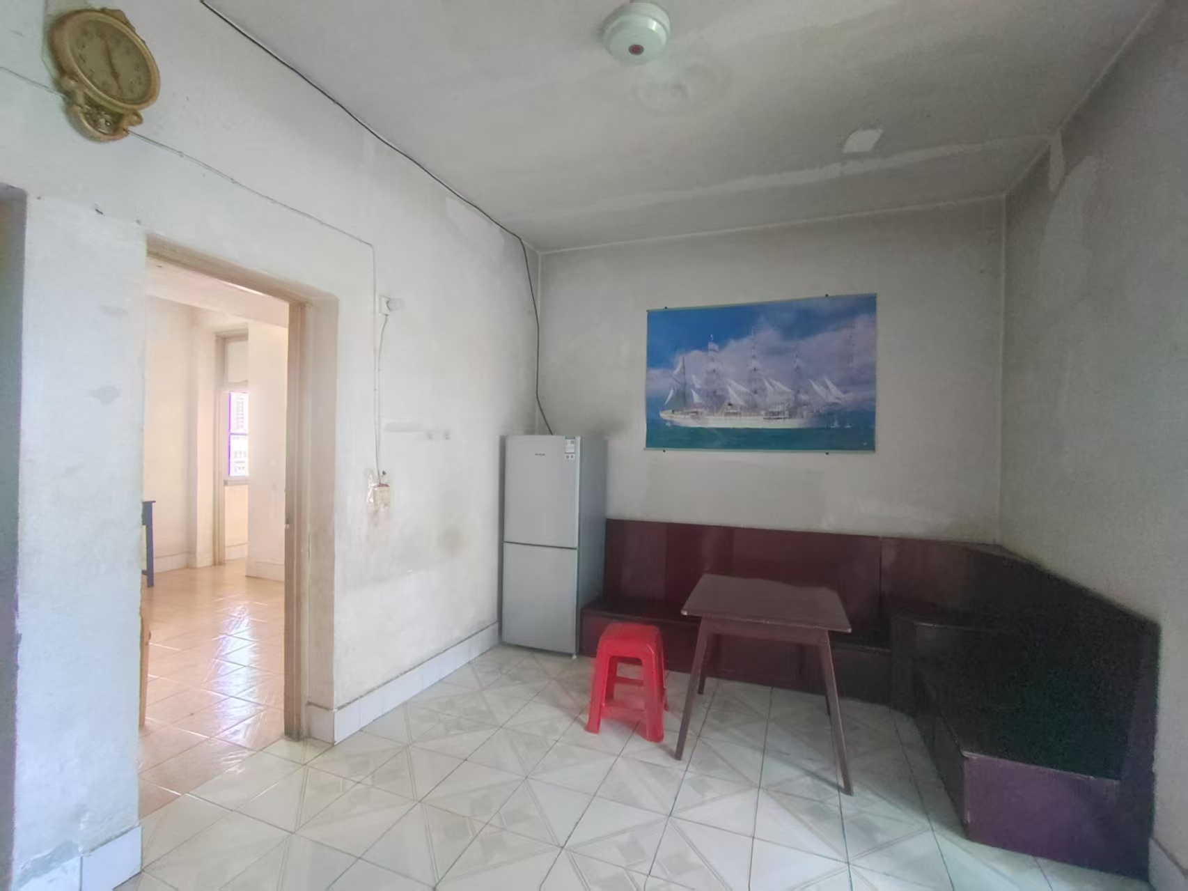 娄底技师学院家属院 3室1厅1卫 800.0元/月 娄底技师学院家属院 3室1厅1卫 800.0元/月室内图