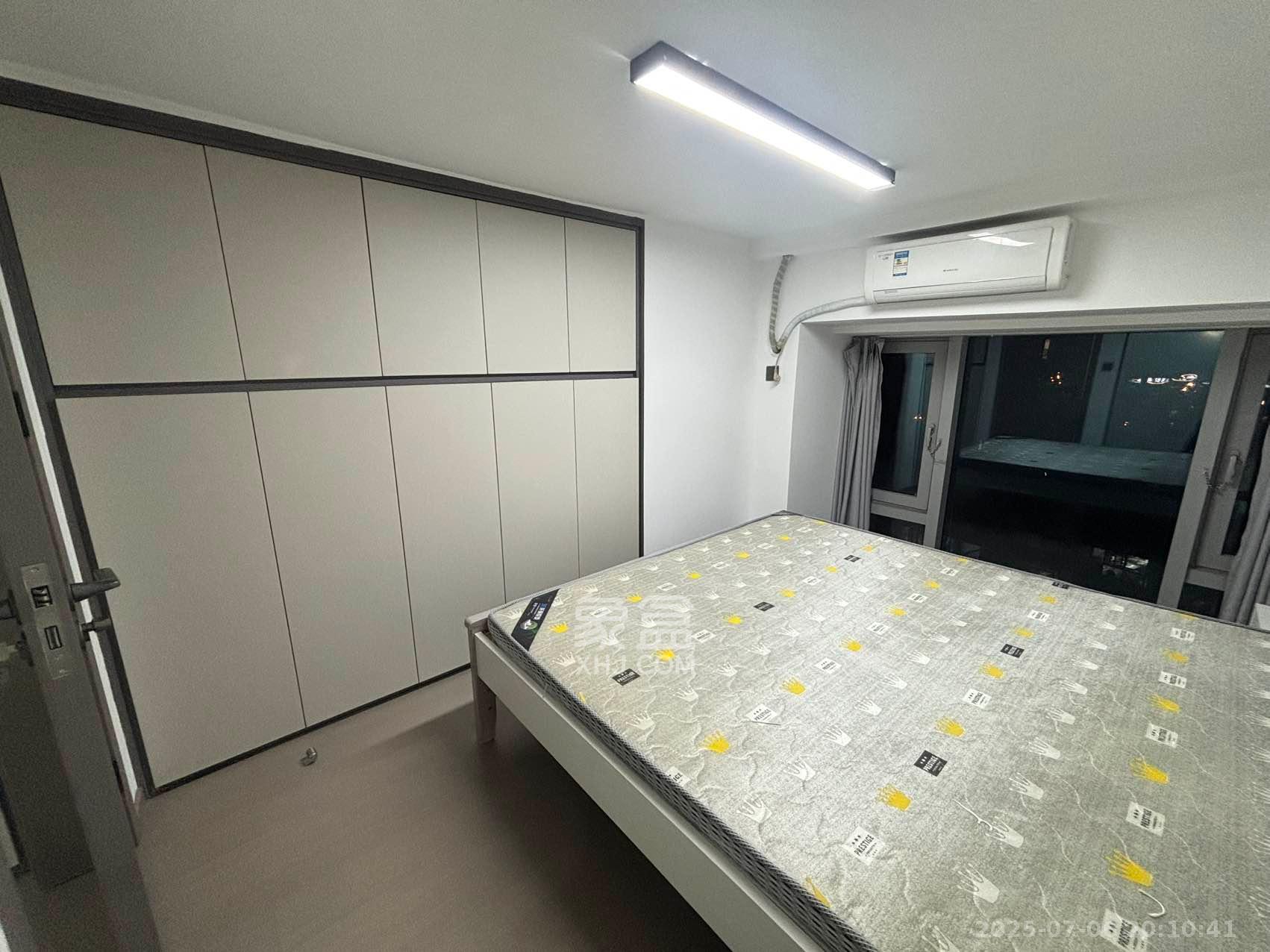 福晟翡翠湾  2室1厅1卫   2100.00元/月室内图