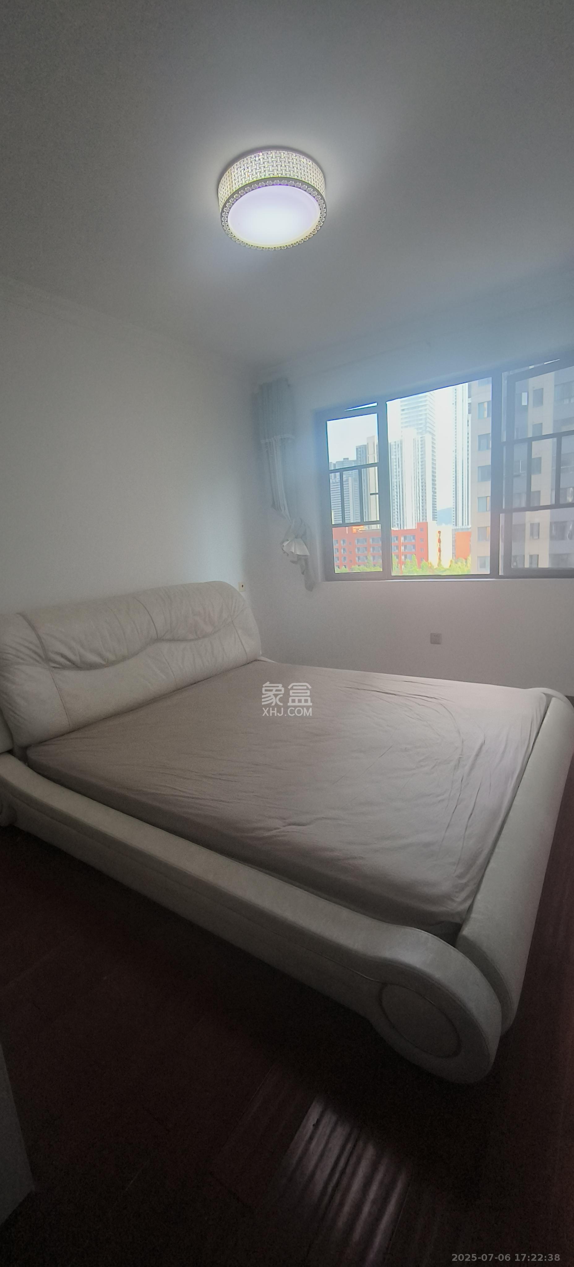 中国铁建梅溪青秀一期  3室2厅1卫   2400.00元/月室内图