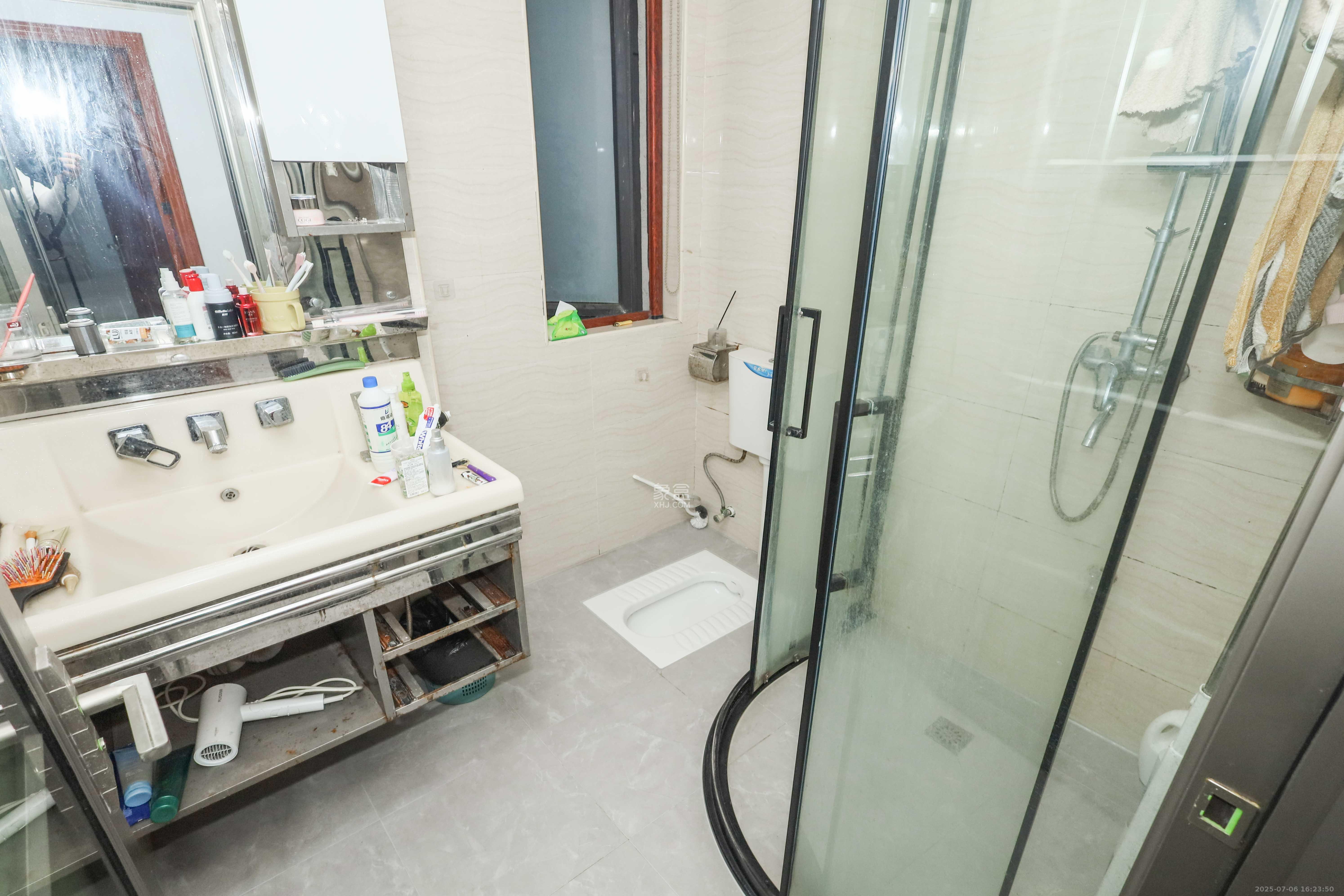 惠天然梅岭国际 3室2厅1卫 118.0万 惠天然梅岭国际 3室2厅1卫 118.0万卫生间