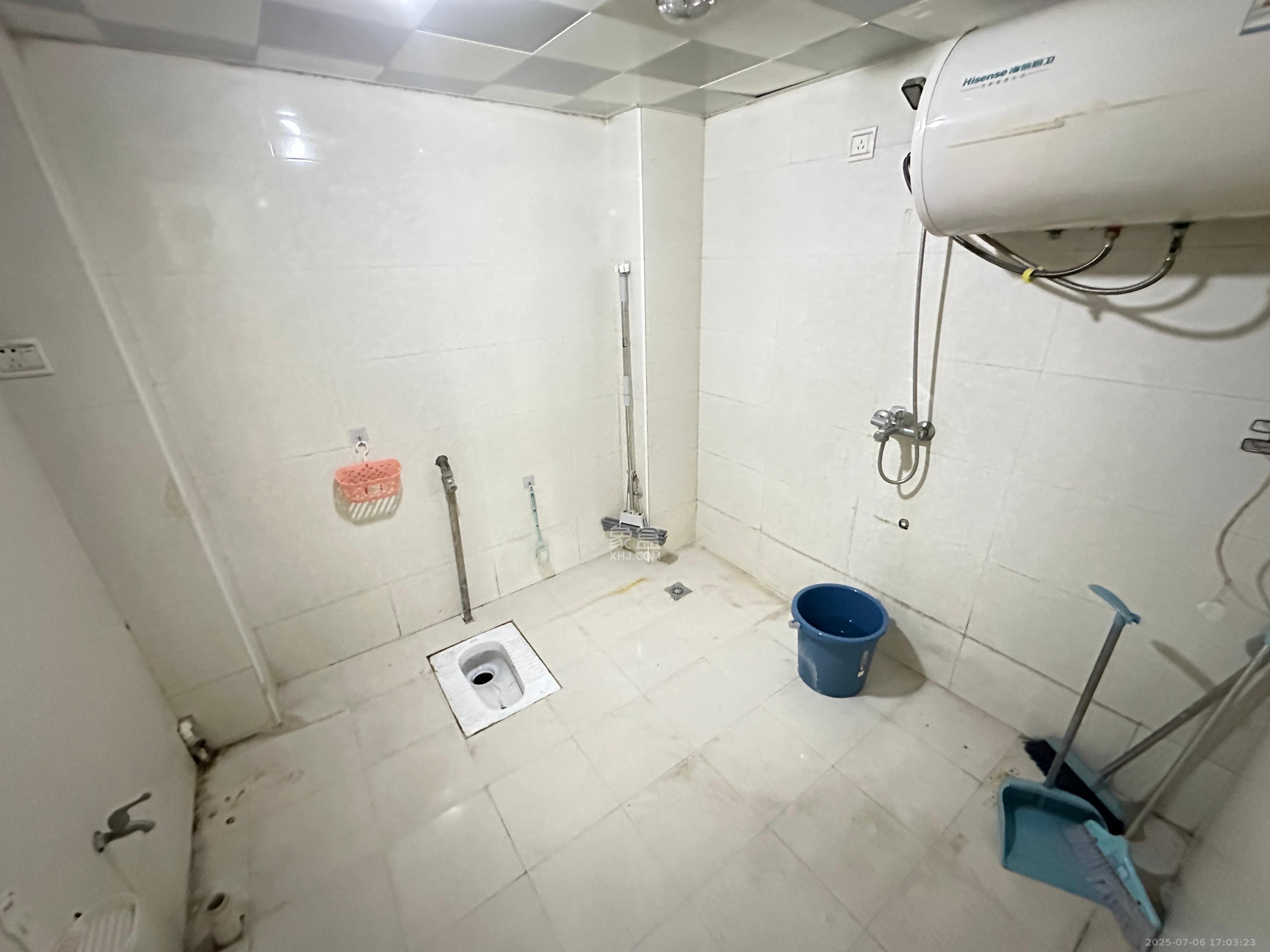 马王堆陶瓷建材新城  3室2厅1卫   1500.00元/月室内图