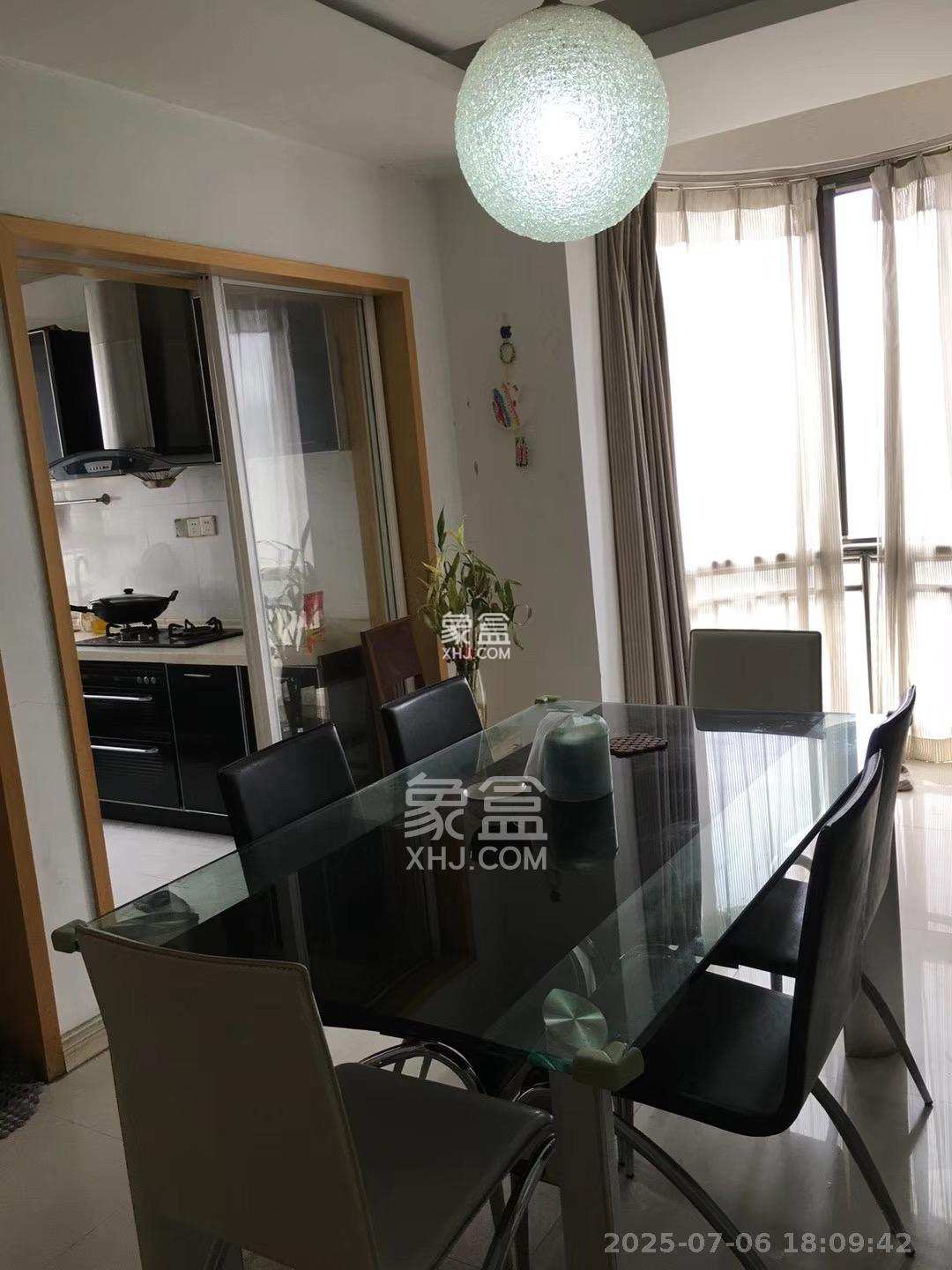 德馨园  3室2厅0卫    2500.0元/月 德馨园  3室2厅0卫    2500.0元/月室内图