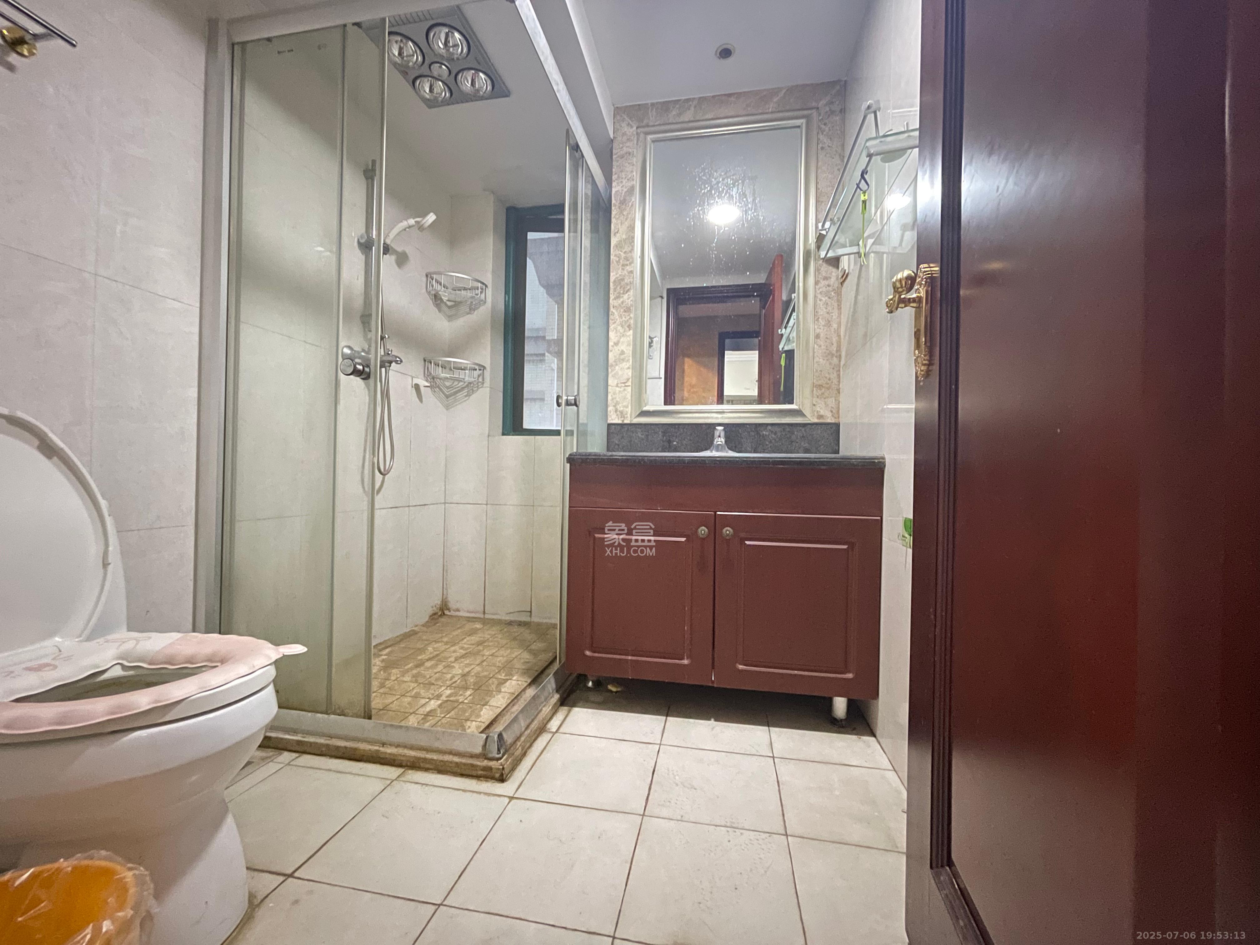 恒大名都 3室2厅2卫 1600.0元/月 恒大名都 3室2厅2卫 1600.0元/月室内图