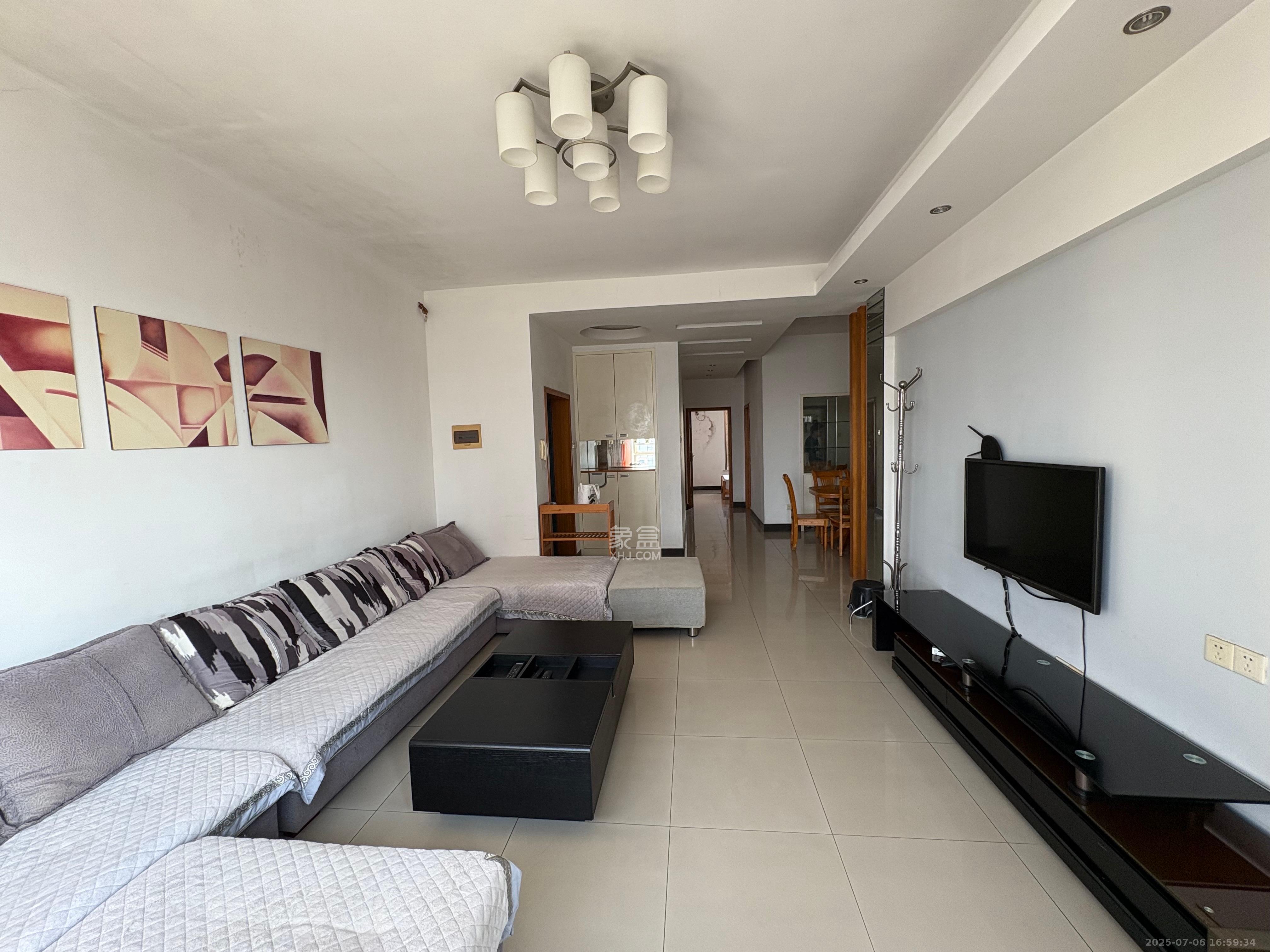 北国风光 3室2厅1卫 2600.0元/月 北国风光 3室2厅1卫 2600.0元/月室内图