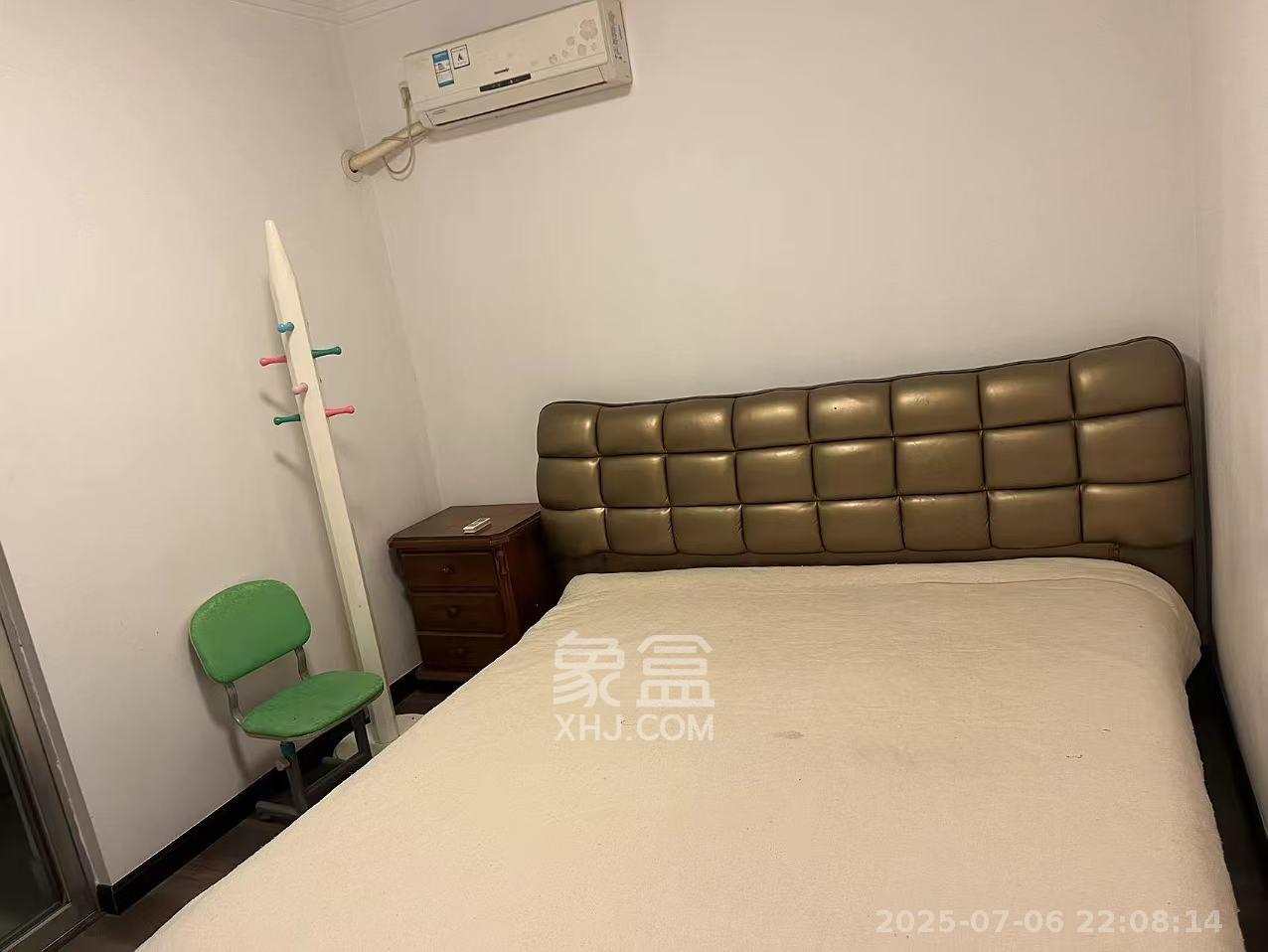 城市花园  2室1厅1卫   2600.00元/月室内图