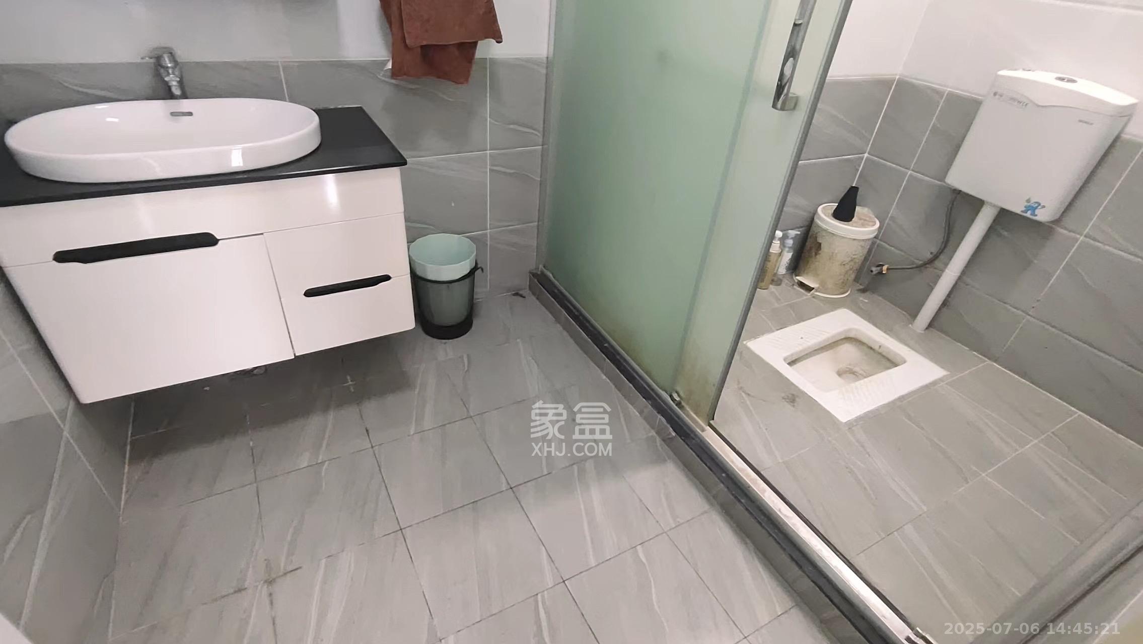 北辰三角洲E4区  3室1厅1卫   3500.00元/月室内图