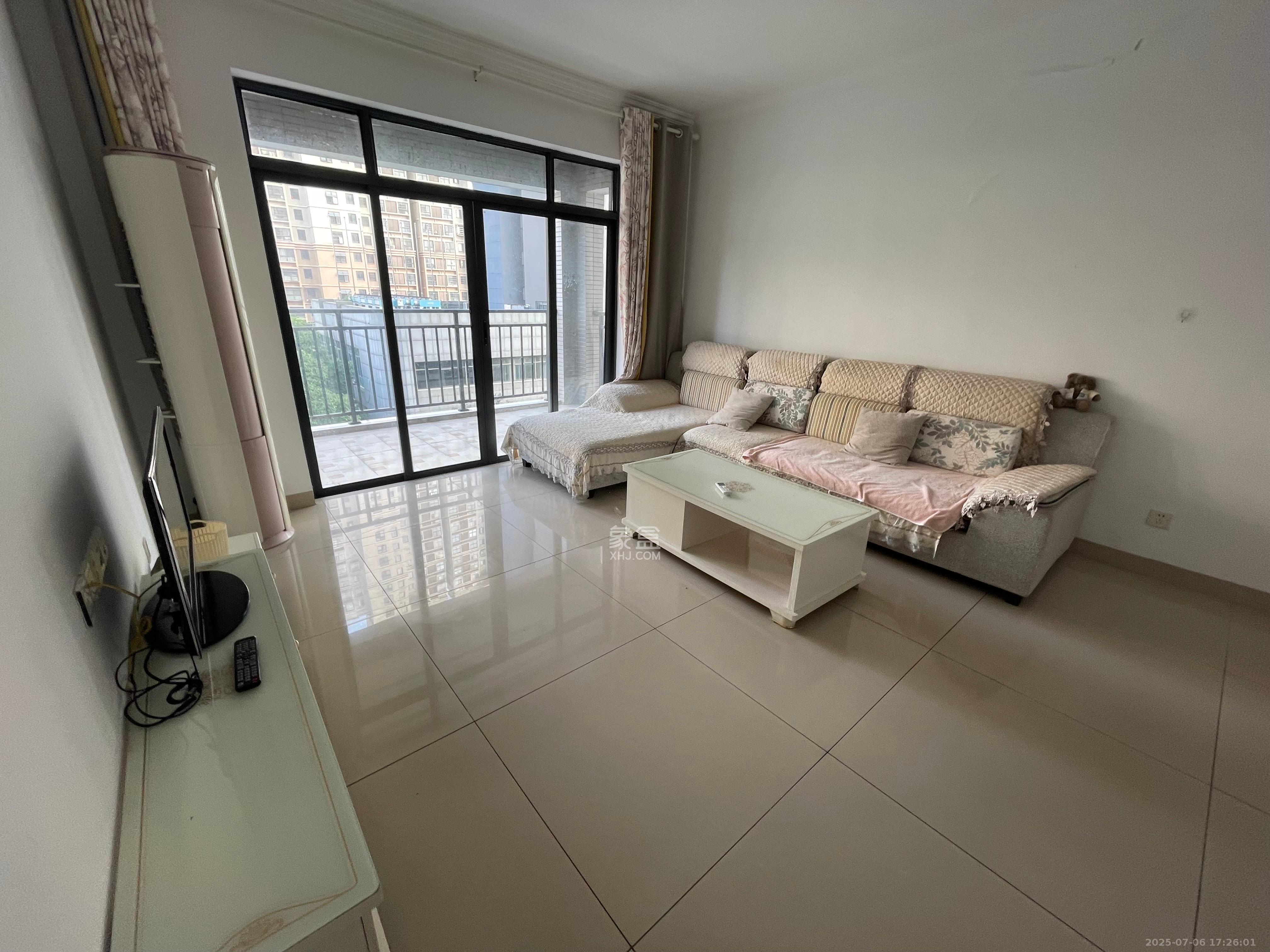 极目楚天  3室2厅2卫    2800.0元/月室内图