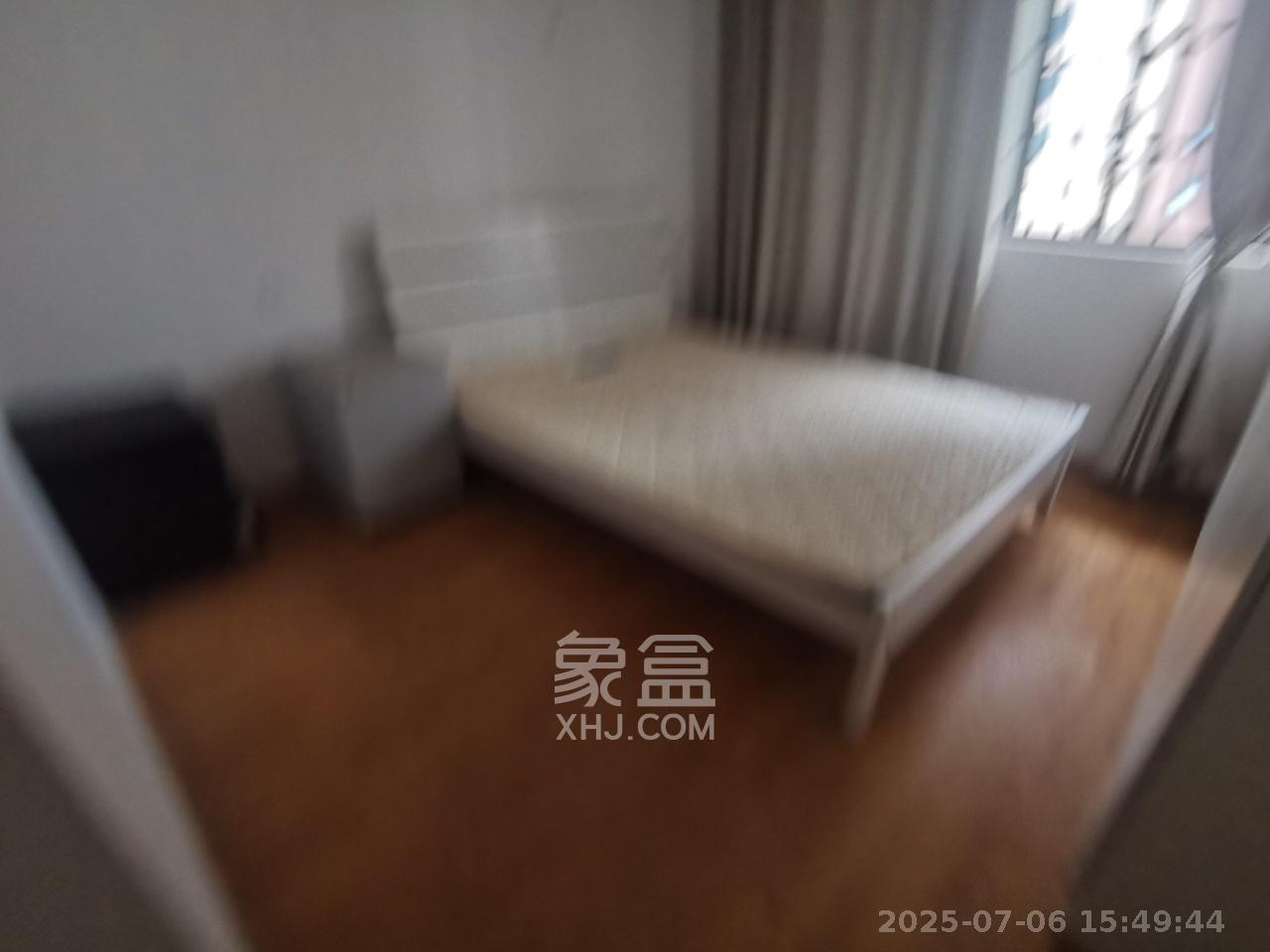 华侨假日中心（晟华苑）  2室2厅1卫   1800.00元/月室内图