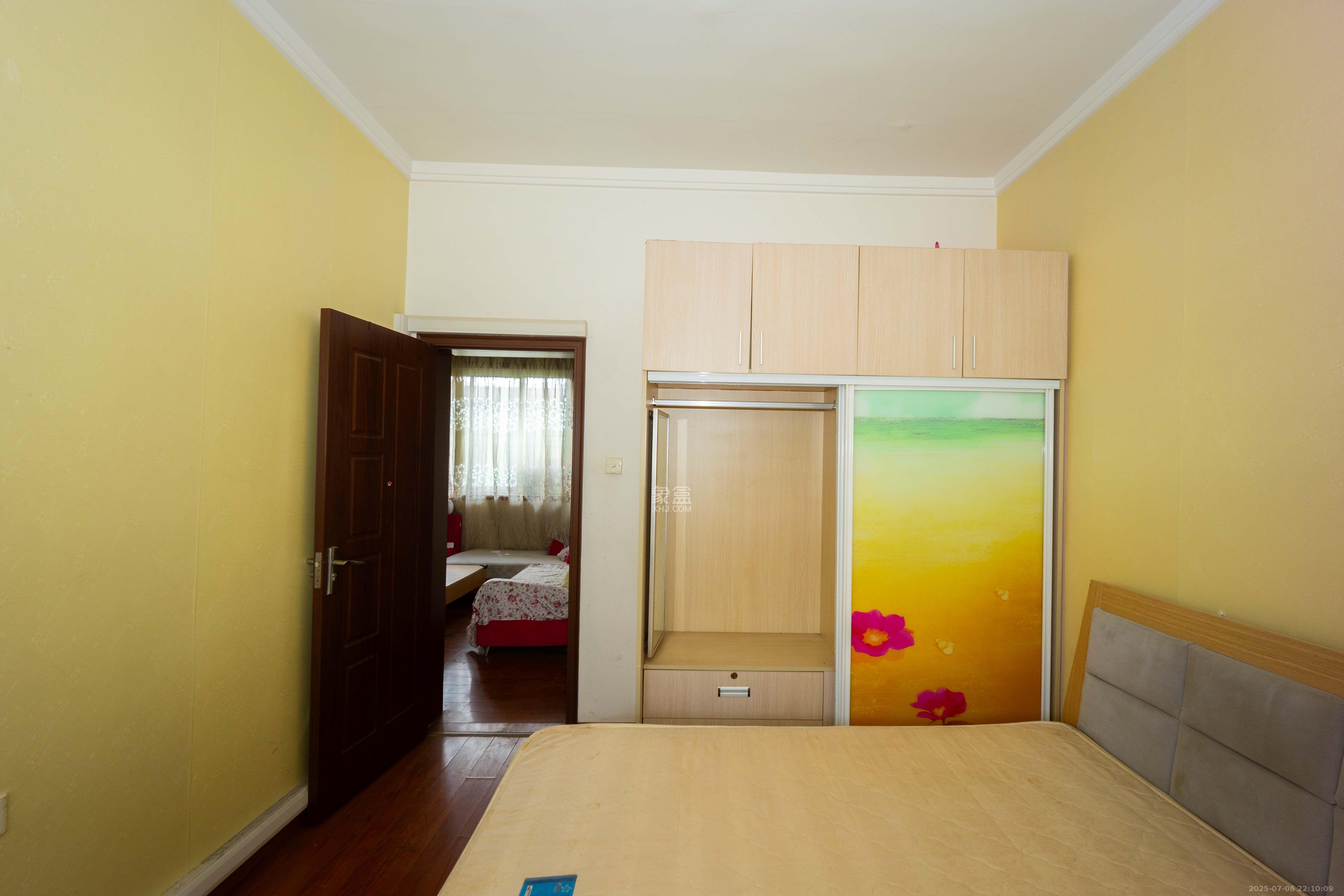 湘农桥社区 2室1厅1卫 1400.0元/月 湘农桥社区 2室1厅1卫 1400.0元/月室内图