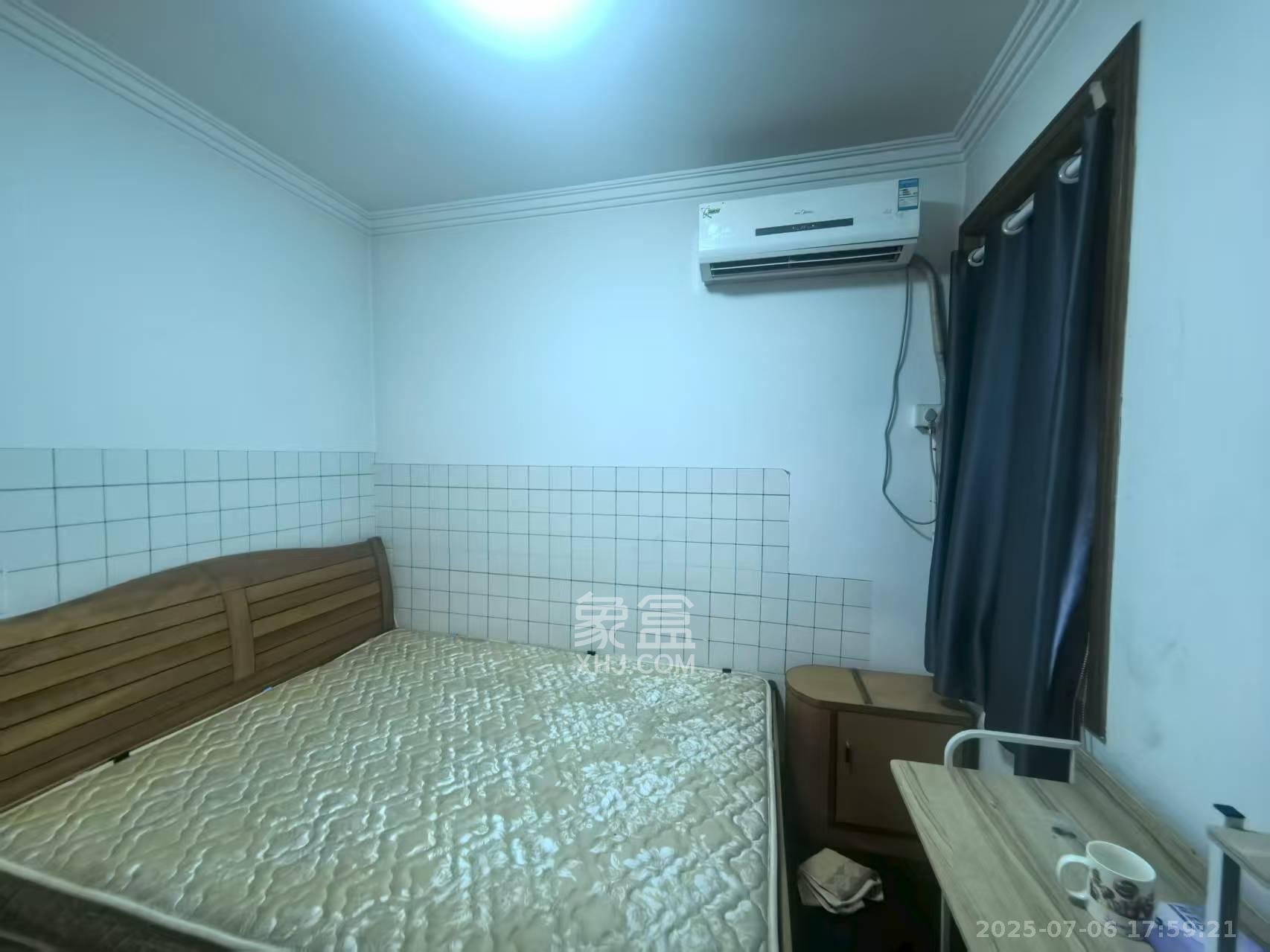 新桥小区 2室1厅1卫 1000.0元/月 新桥小区 2室1厅1卫 1000.0元/月室内图