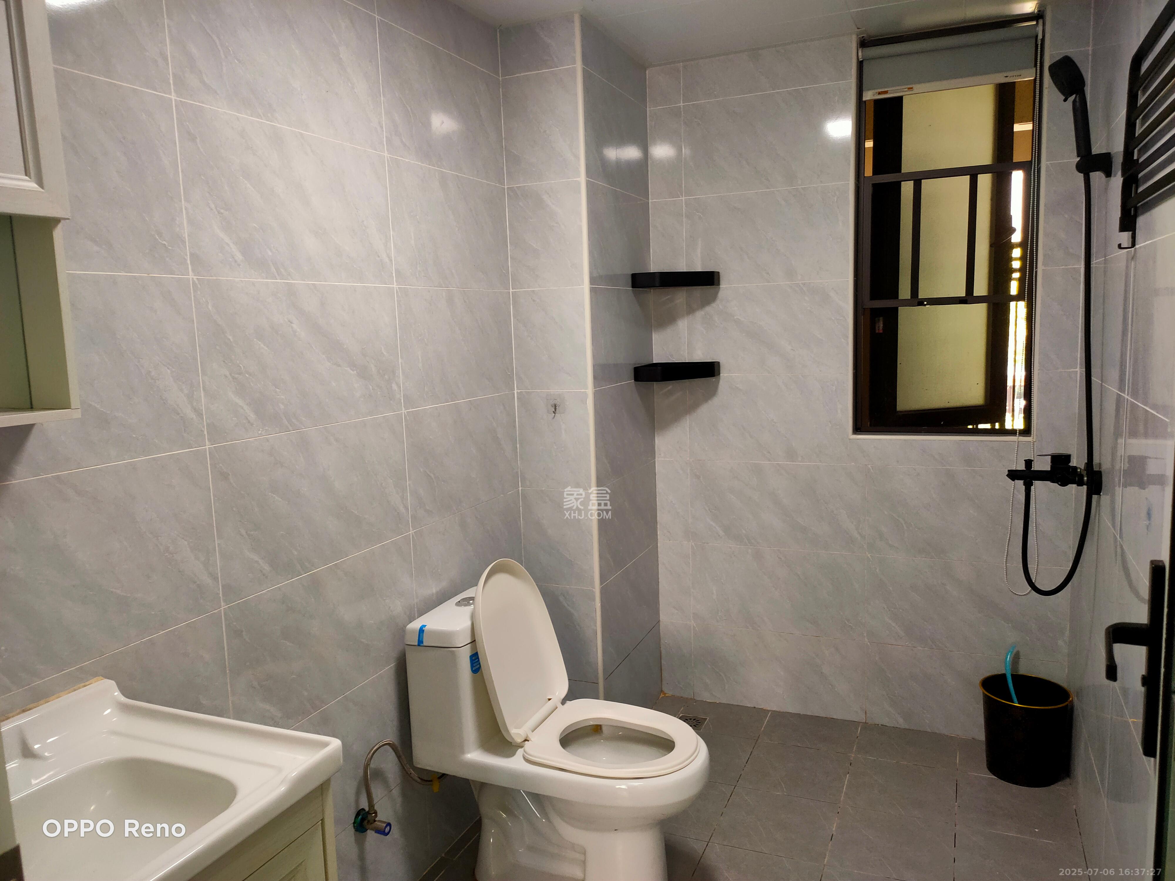 旭辉国悦府  3室2厅2卫    3500.0元/月 旭辉国悦府  3室2厅2卫    3500.0元/月室内图