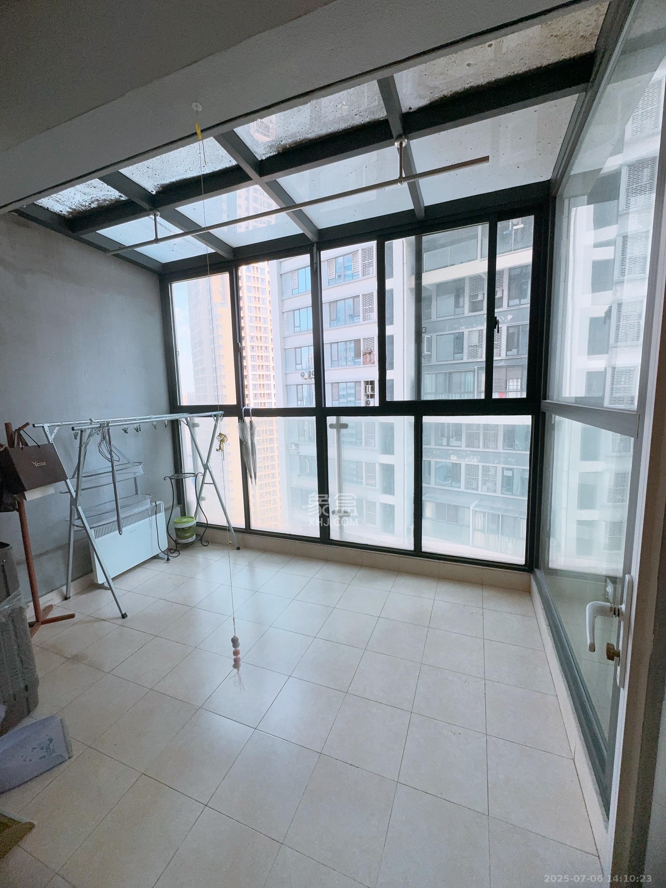 北辰三角洲E3区  1室1厅1卫   2300.00元/月室内图