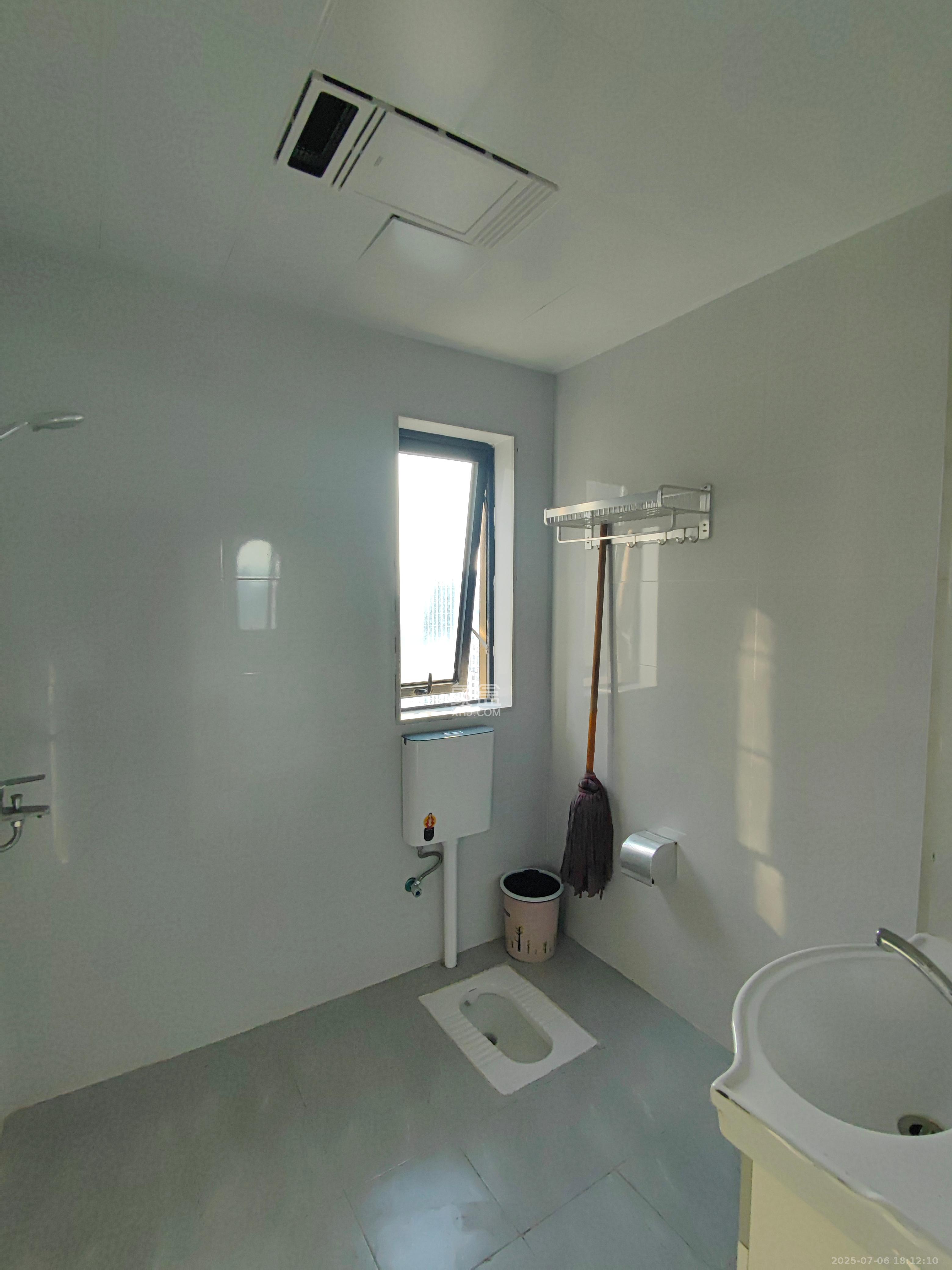 中建梅溪湖中心 4室2厅2卫 3600.0元/月 中建梅溪湖中心 4室2厅2卫 3600.0元/月室内图