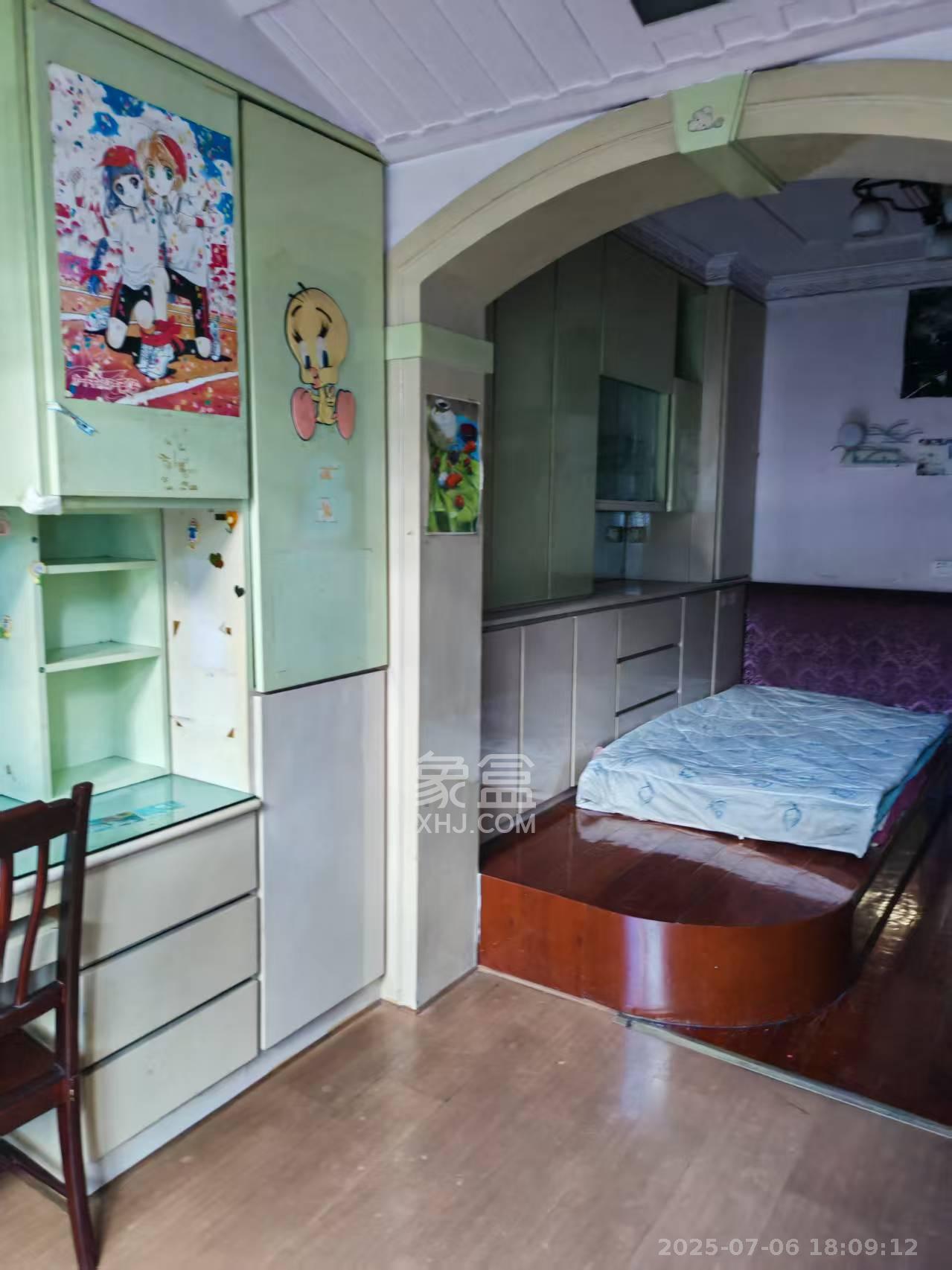 物资厅宿舍(五一大道) 3室1厅1卫 1900.0元/月 物资厅宿舍(五一大道) 3室1厅1卫 1900.0元/月室内图