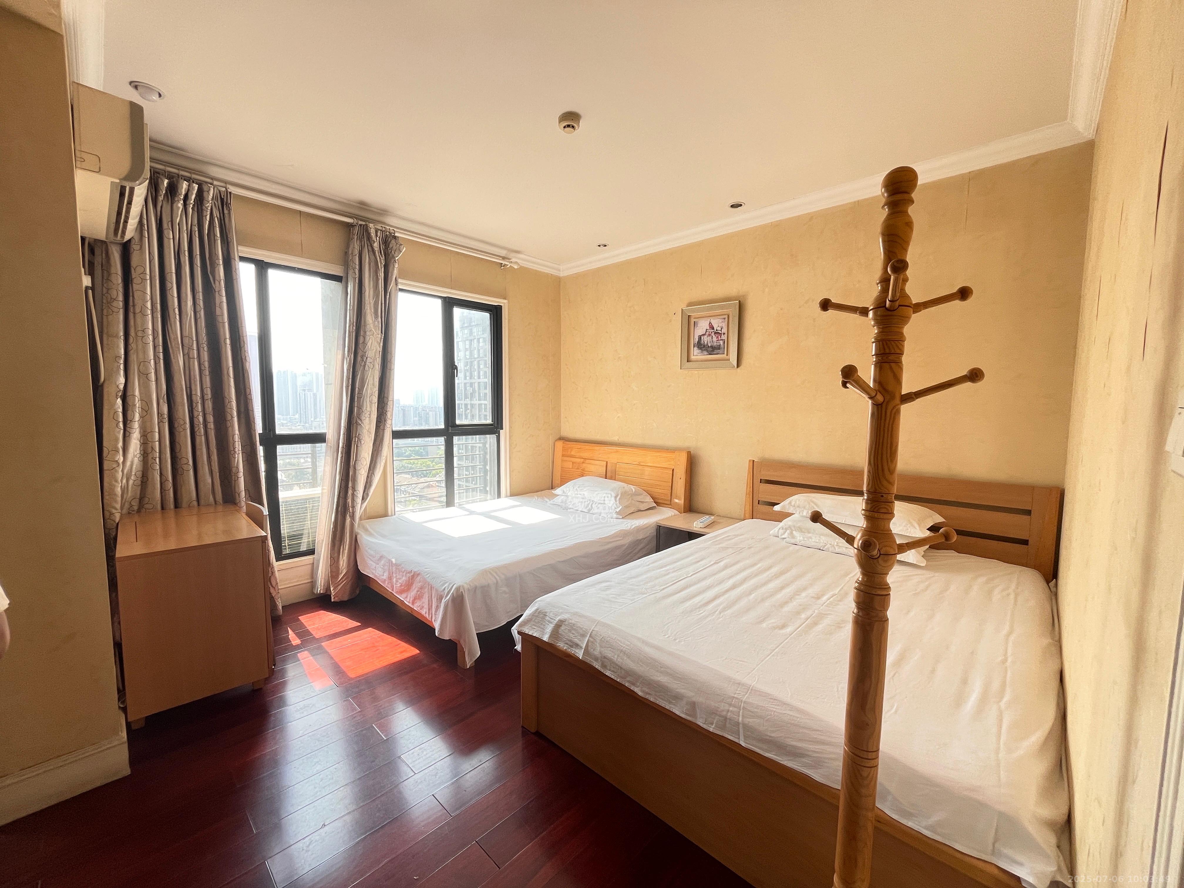 郡原广场 1室0厅0卫 2400.0元/月 郡原广场 1室0厅0卫 2400.0元/月室内图