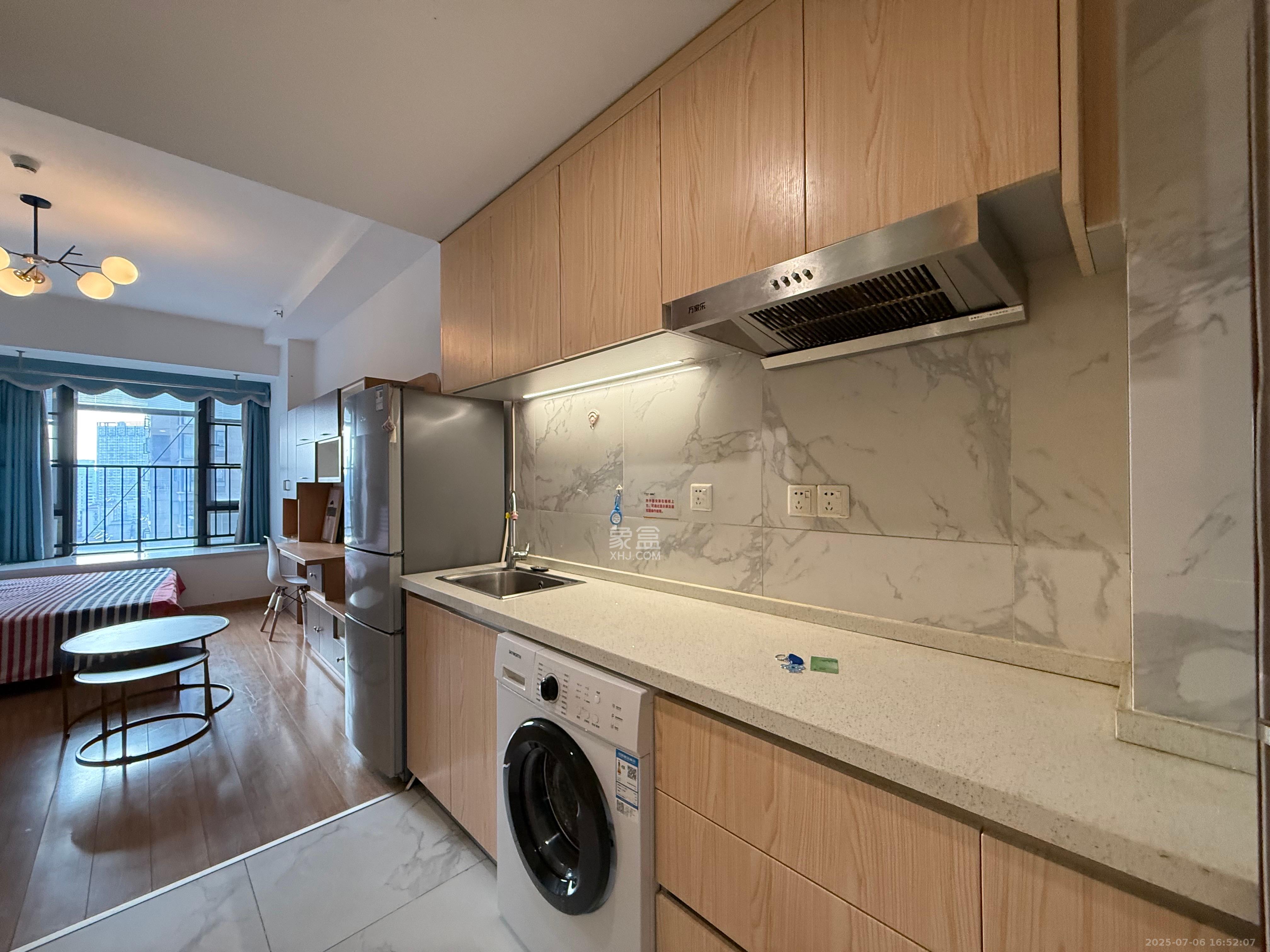 华润翡翠府 1室0厅0卫 1400.0元/月 华润翡翠府 1室0厅0卫 1400.0元/月室内图