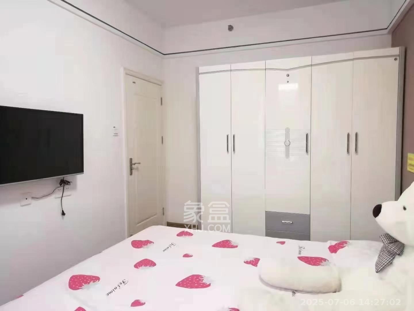 中建木莲工社 1室1厅1卫 1600.0元/月 中建木莲工社 1室1厅1卫 1600.0元/月室内图