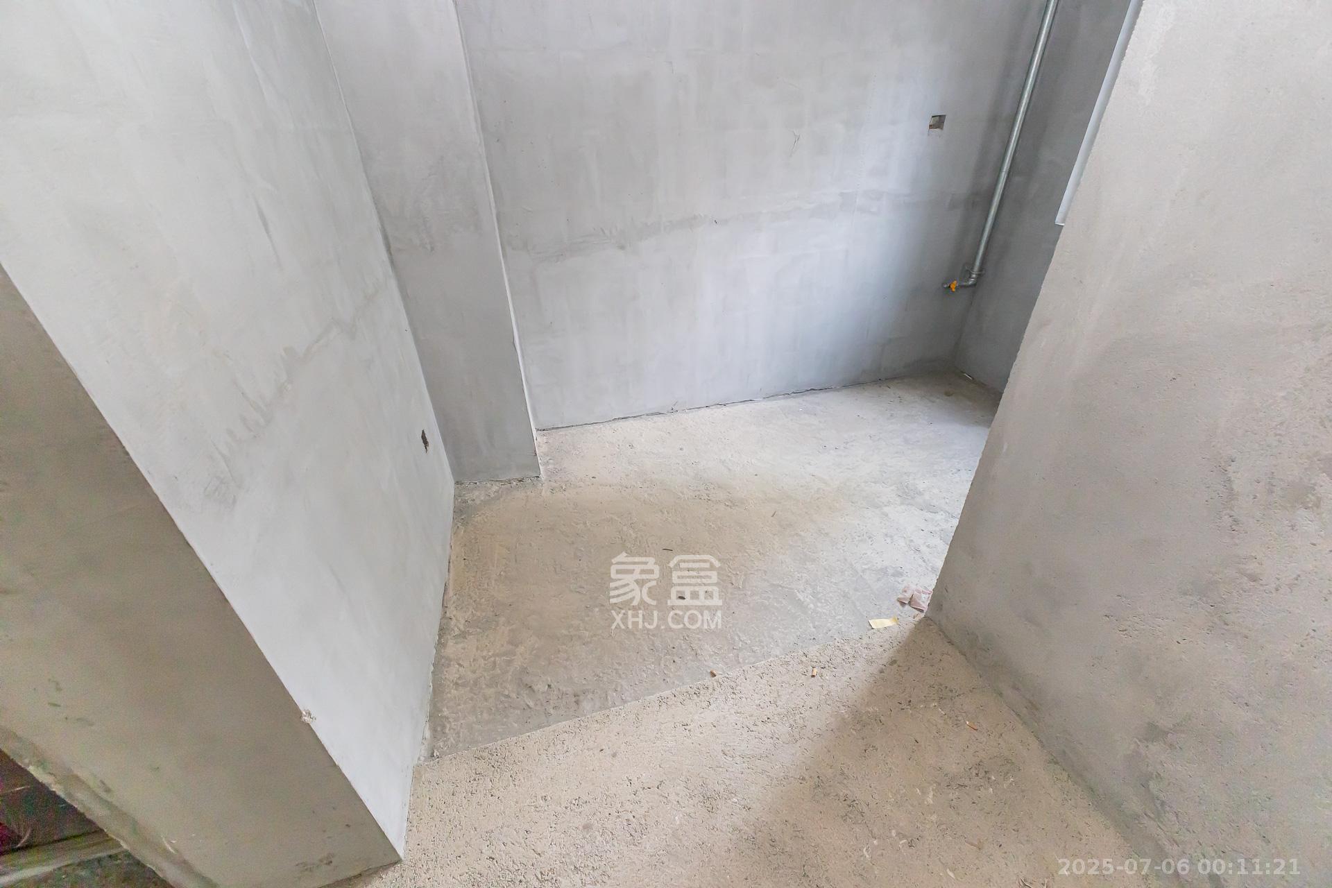 崇文名邸（学林西岸二期）  3室2厅2卫   89.80万厨房