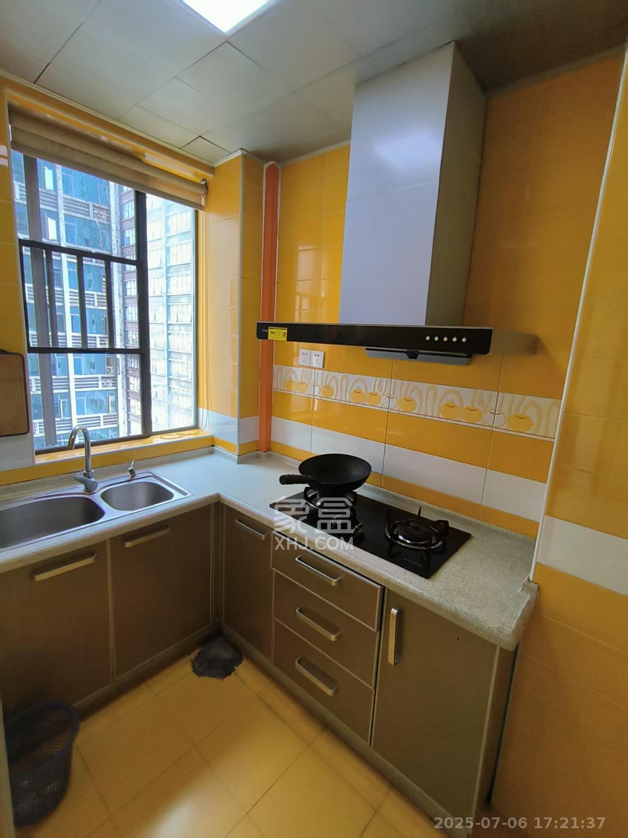 湘域中央 2室1厅1卫 3200.0元/月 湘域中央 2室1厅1卫 3200.0元/月室内图