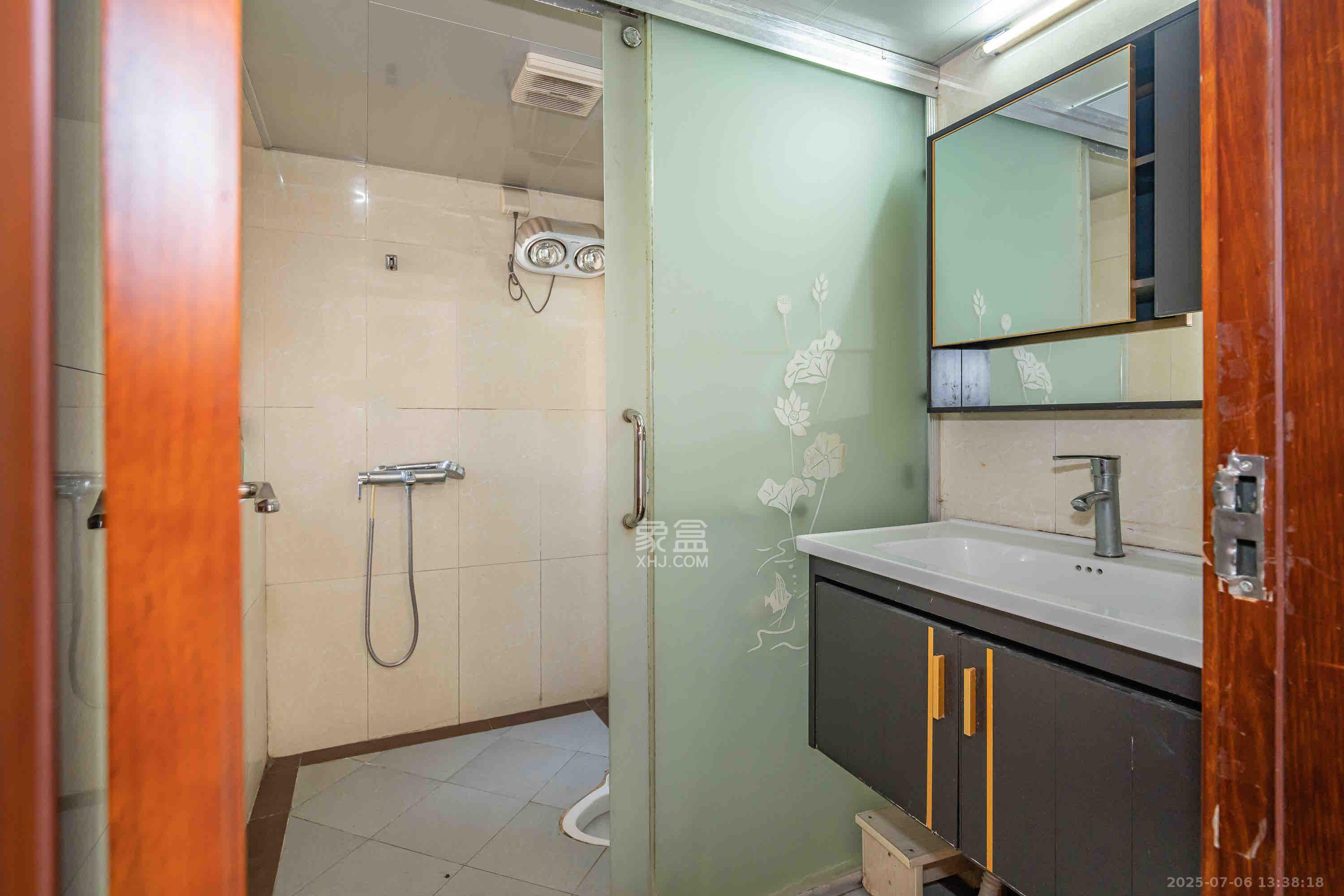 江山帝景雅典 3室2厅1卫 2100.0元/月 江山帝景雅典 3室2厅1卫 2100.0元/月室内图