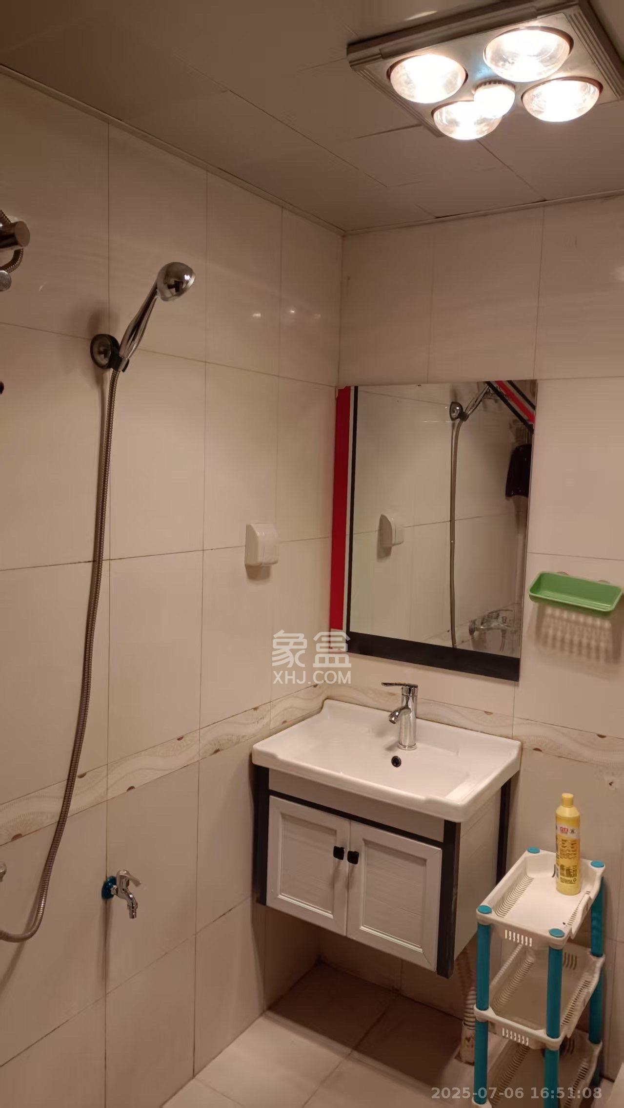 上河国际F座  1室1厅1卫   1500.00元/月室内图