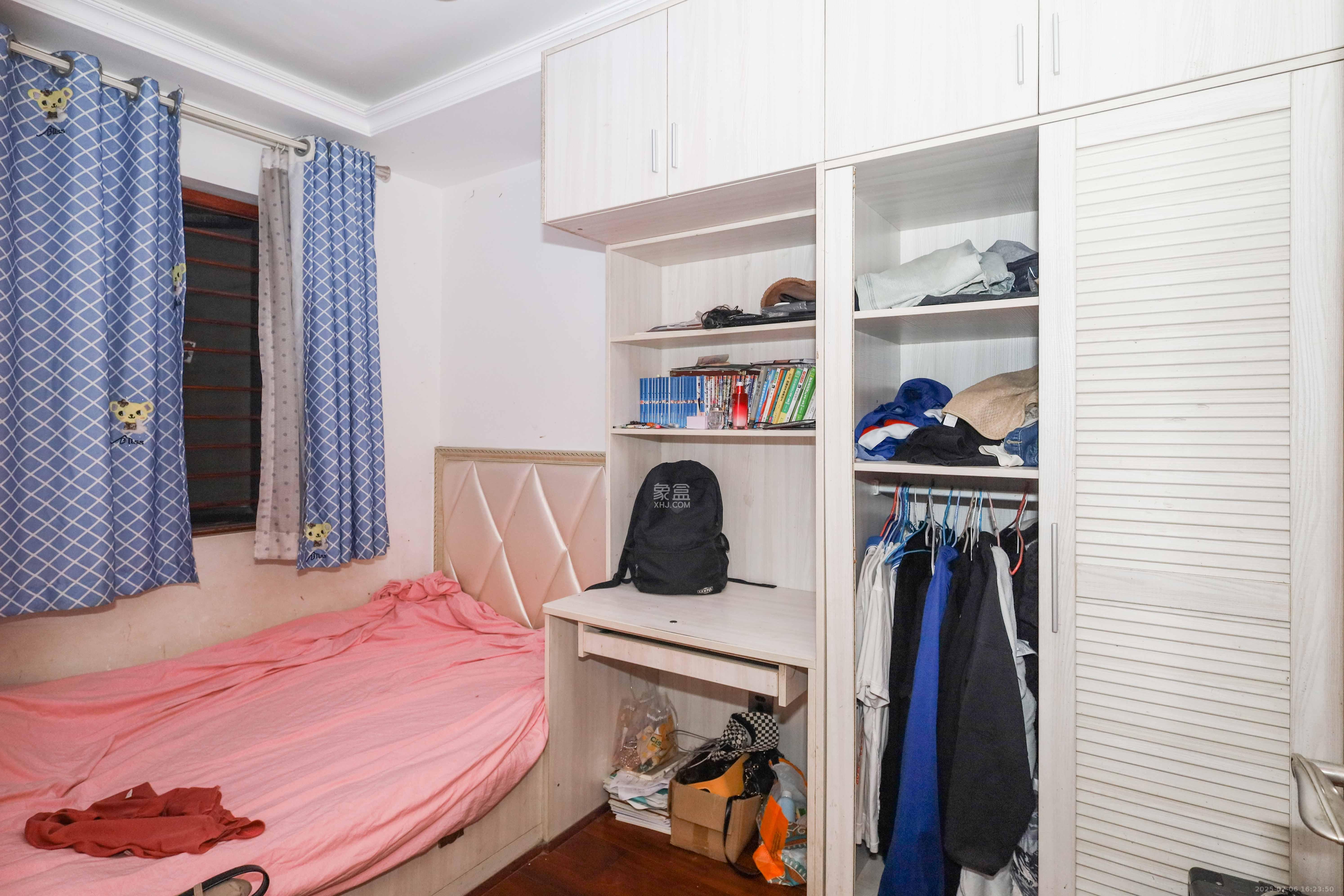 惠天然梅岭国际  3室2厅1卫    118.0万卧室