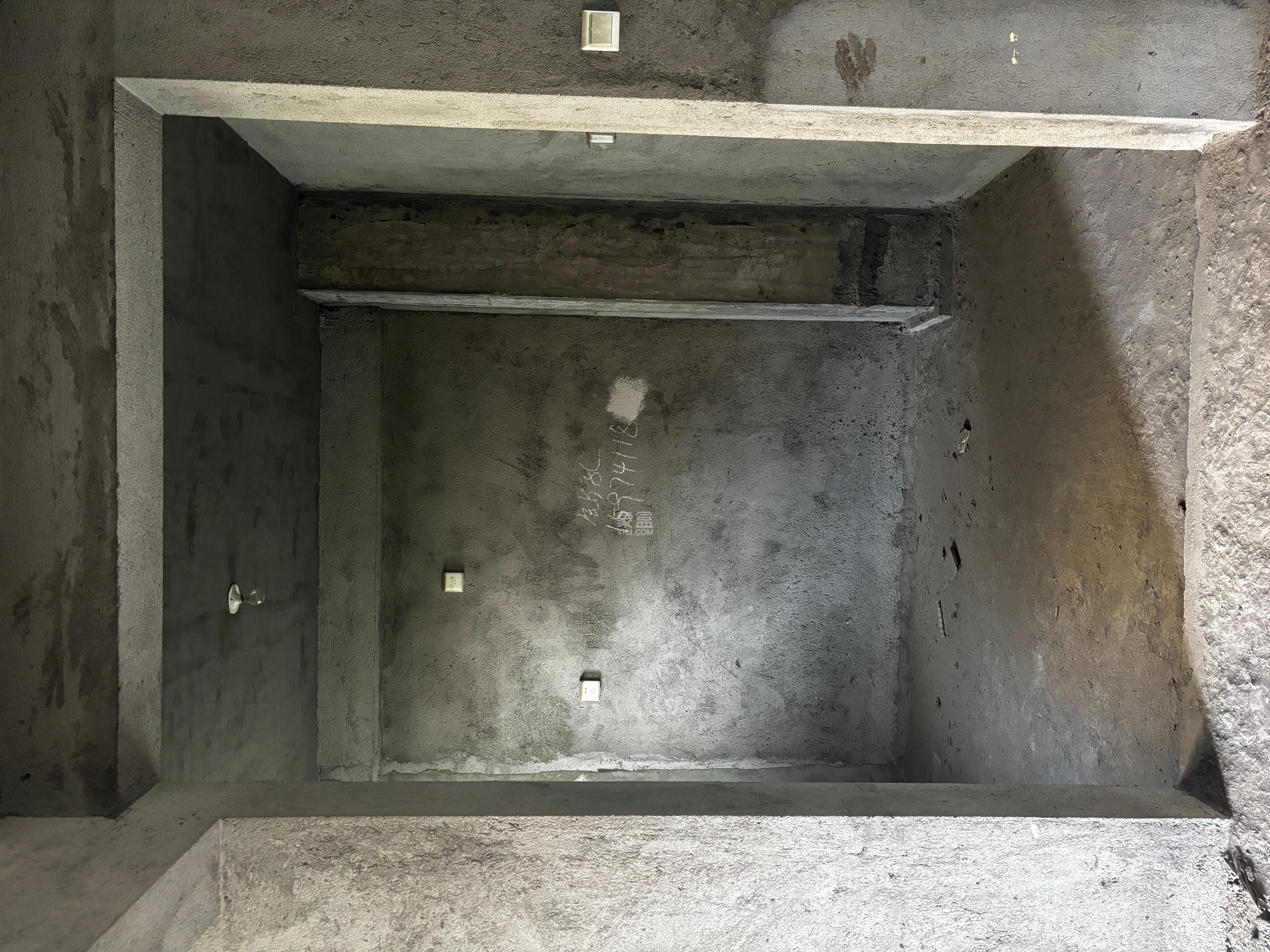 星城福邸（雄天朗郡）  4室2厅2卫    2200.0元/月室内图