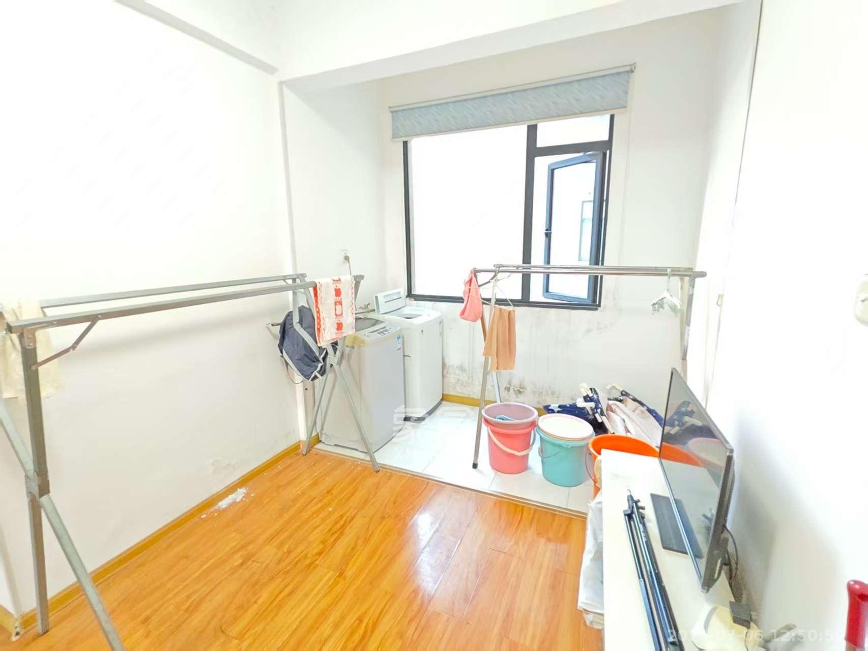 建发汇金国际  3室1厅1卫    2500.0元/月室内图
