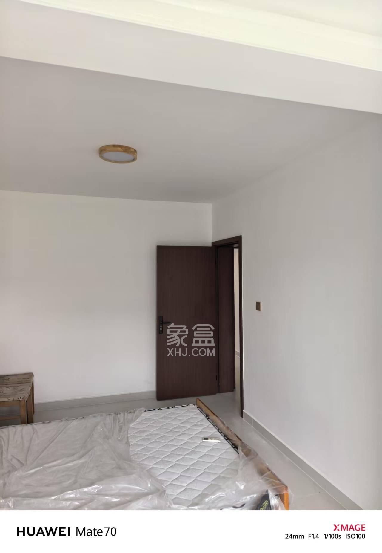 运通馨苑  3室0厅0卫   2600.00元/月室内图