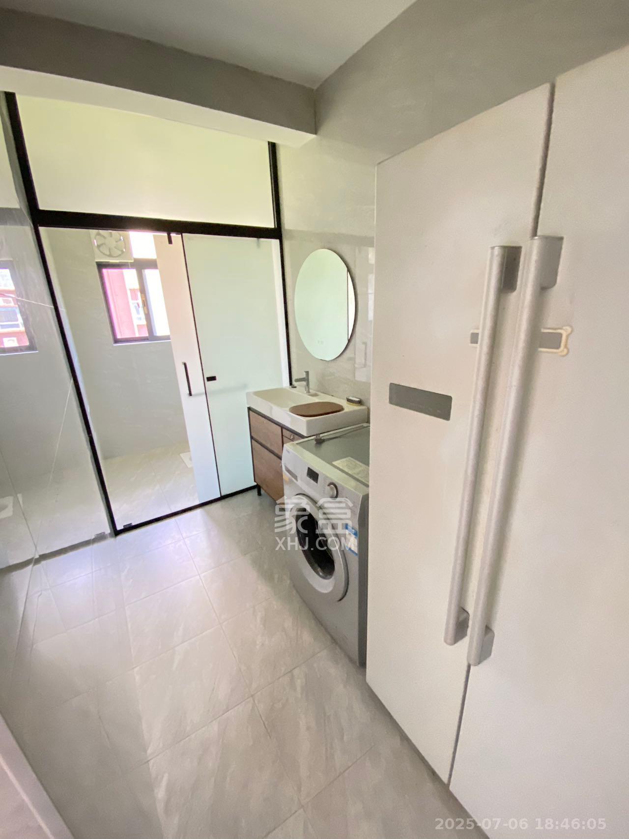 学府华庭 4室2厅2卫 3200.0元/月 学府华庭 4室2厅2卫 3200.0元/月室内图