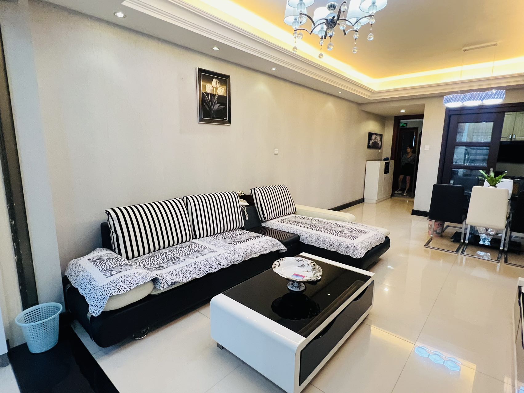 碧桂园 3室2厅1卫 1600.0元/月 碧桂园 3室2厅1卫 1600.0元/月室内图