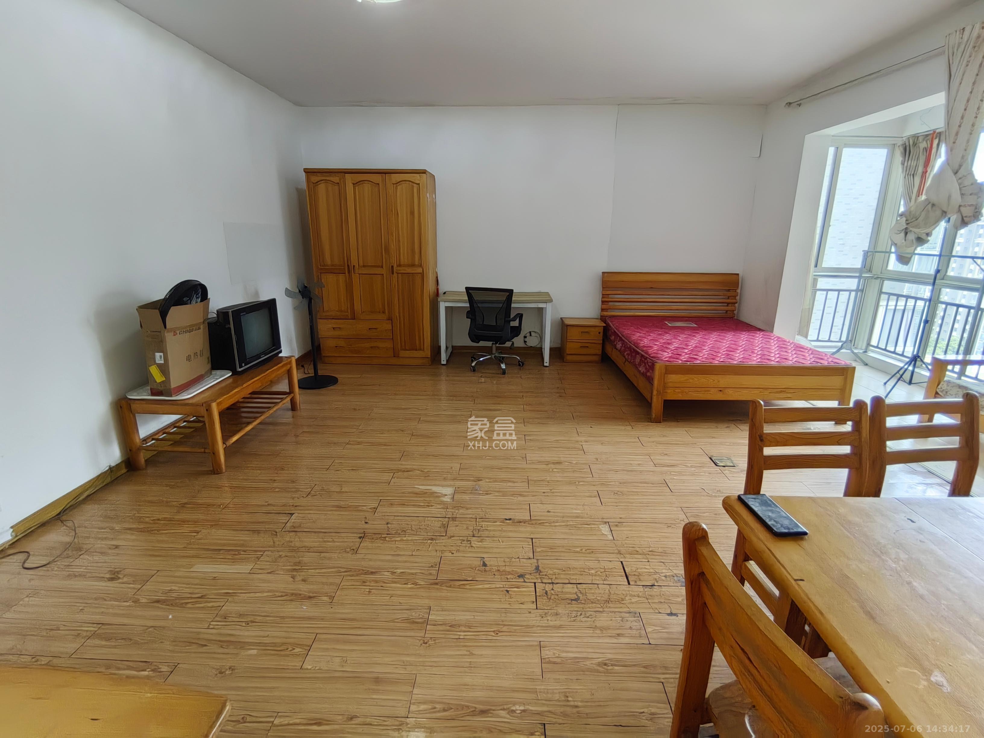 新芙蓉之都 1室1厅1卫 1600.0元/月 新芙蓉之都 1室1厅1卫 1600.0元/月室内图