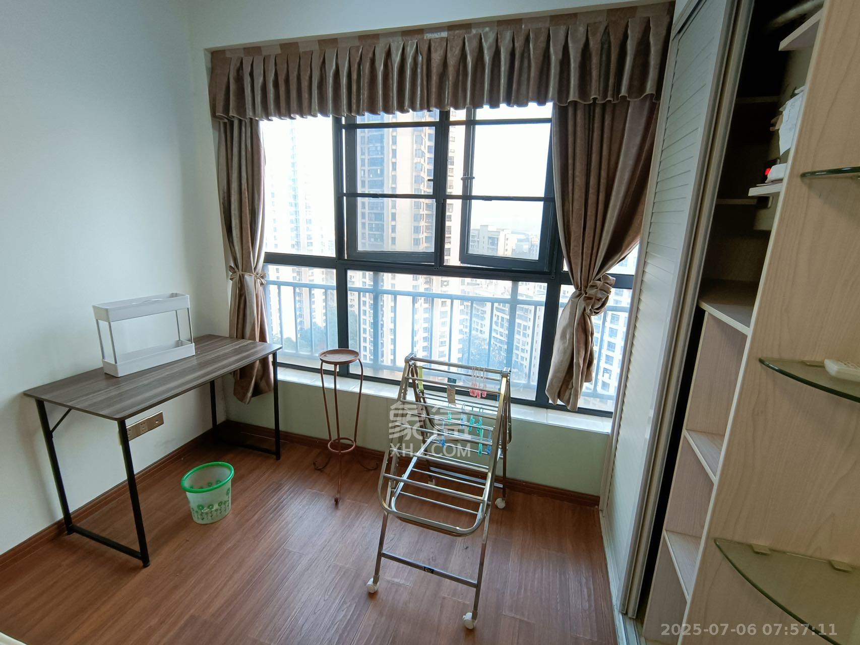 保利麓谷林语I区 1室1厅1卫 1250.0元/月 保利麓谷林语I区 1室1厅1卫 1250.0元/月室内图