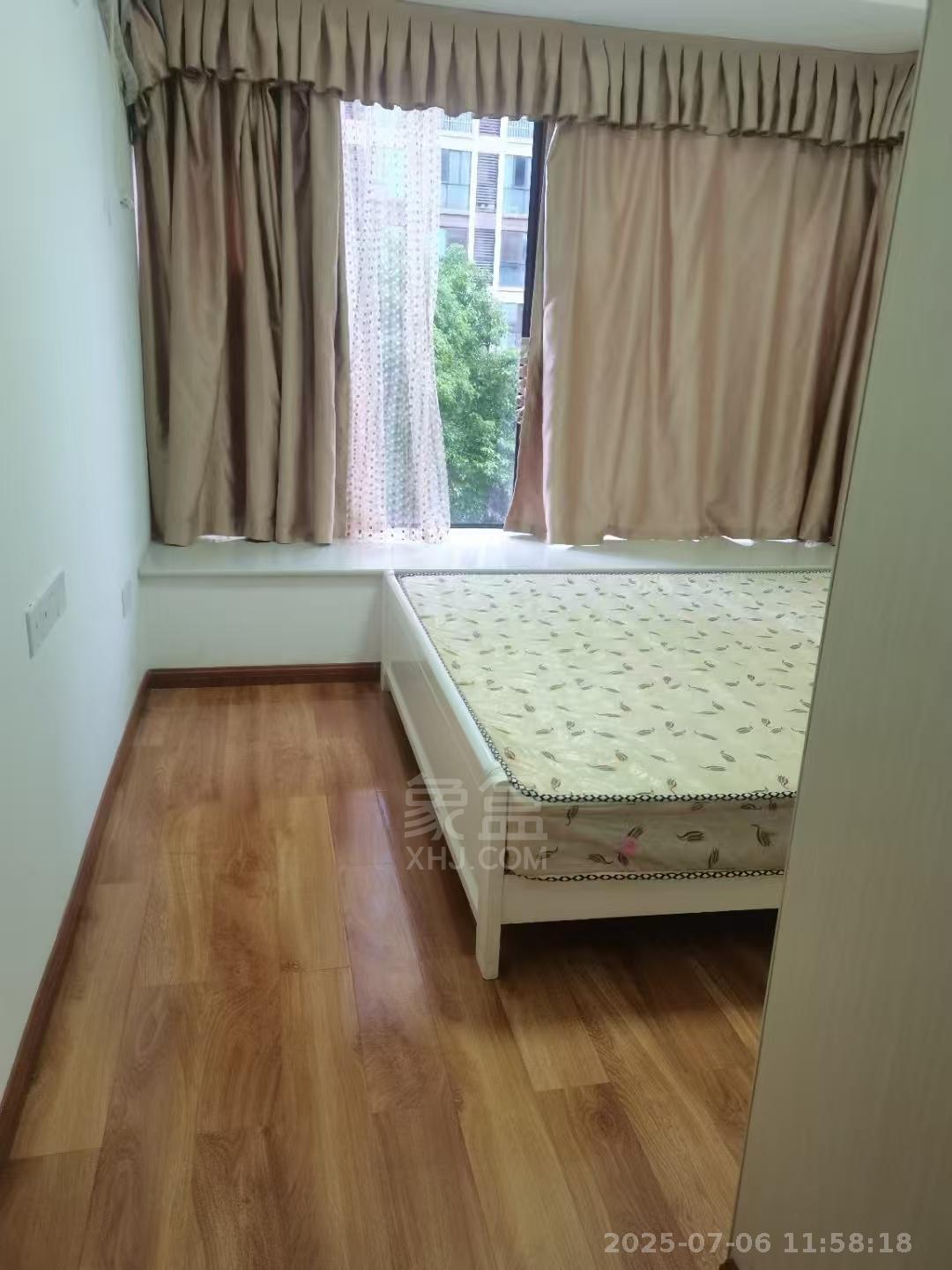 金轮翡翠名园 1室2厅2卫 2000.0元/月 金轮翡翠名园 1室2厅2卫 2000.0元/月室内图