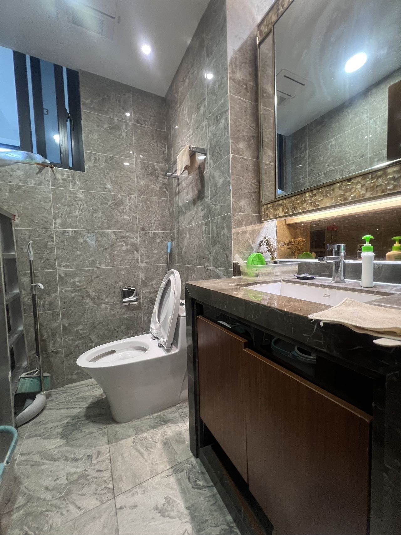 恒大美丽沙天汇湾  4室2厅3卫    8000.0元/月 恒大美丽沙天汇湾  4室2厅3卫    8000.0元/月室内图