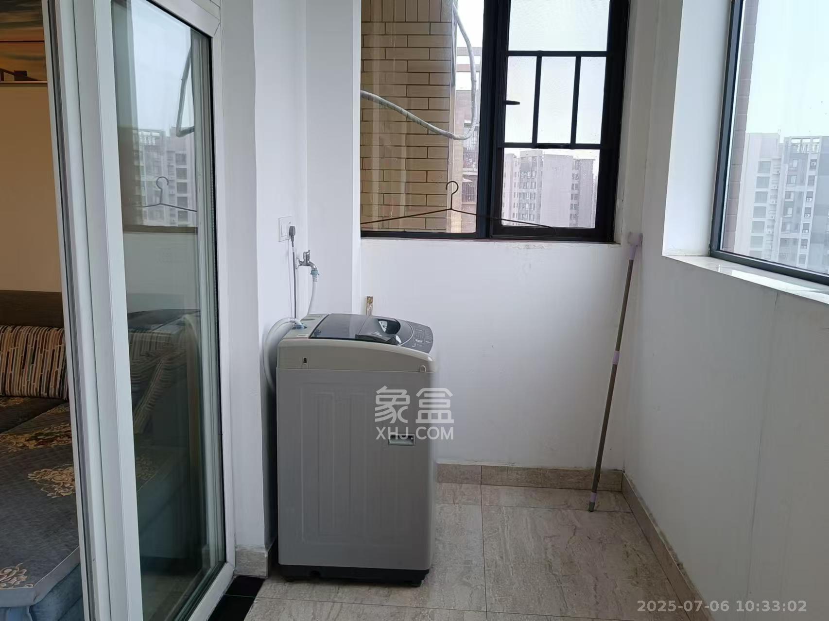 嘉华城（一期）  2室2厅1卫   2300.00元/月室内图
