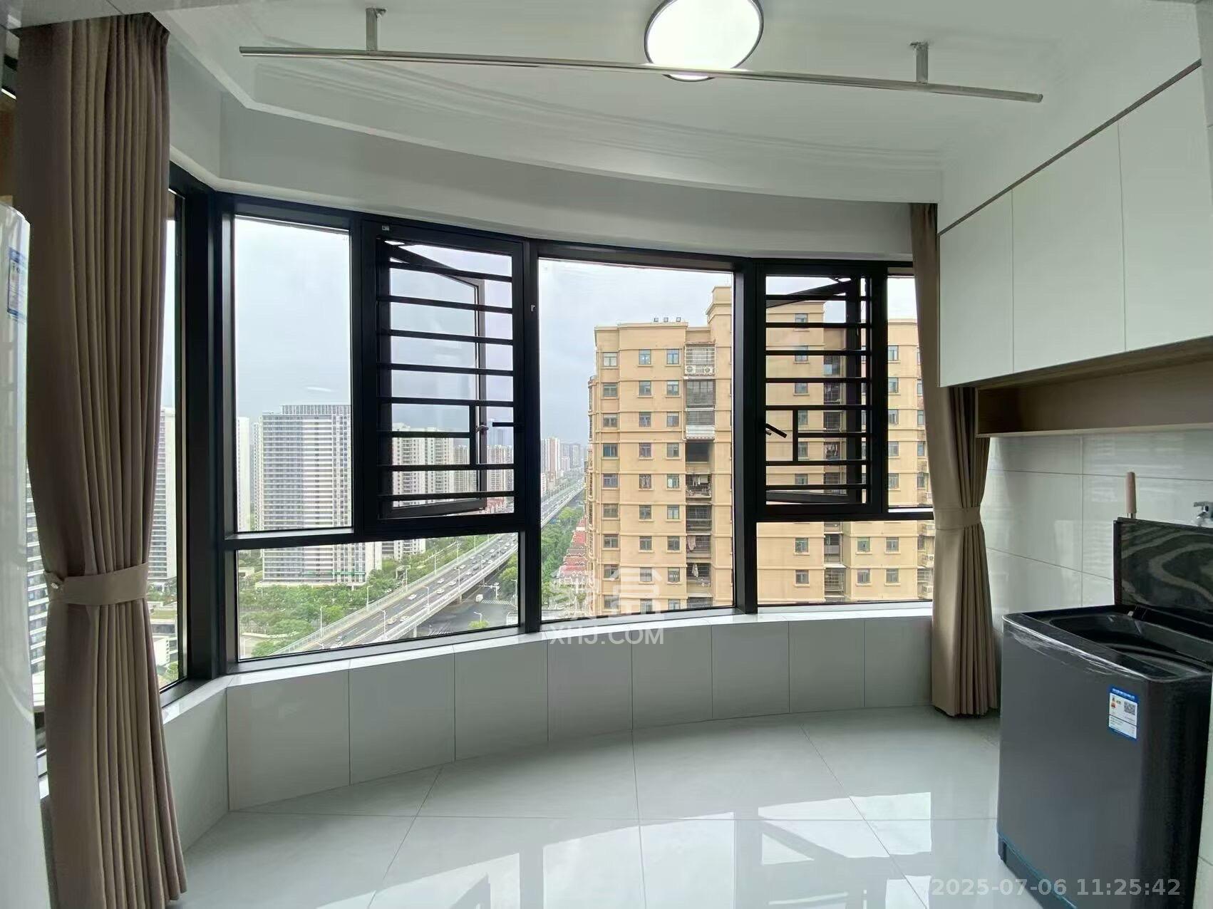 嘉雨兴园  2室1厅1卫   3200.00元/月室内图