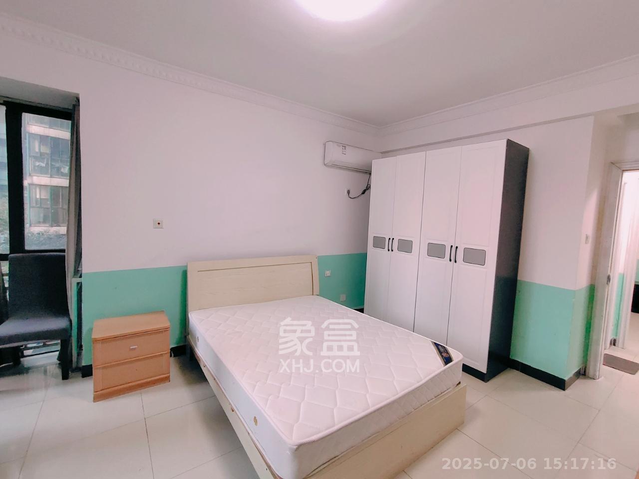 华盛新外滩  2室2厅1卫    2800.0元/月室内图