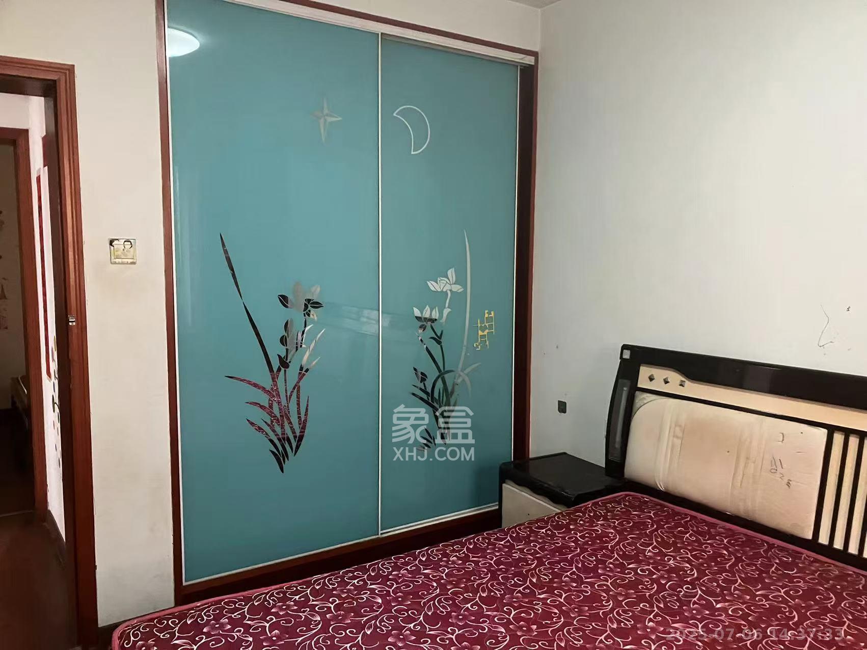 德润园  2室1厅1卫    1800.0元/月室内图