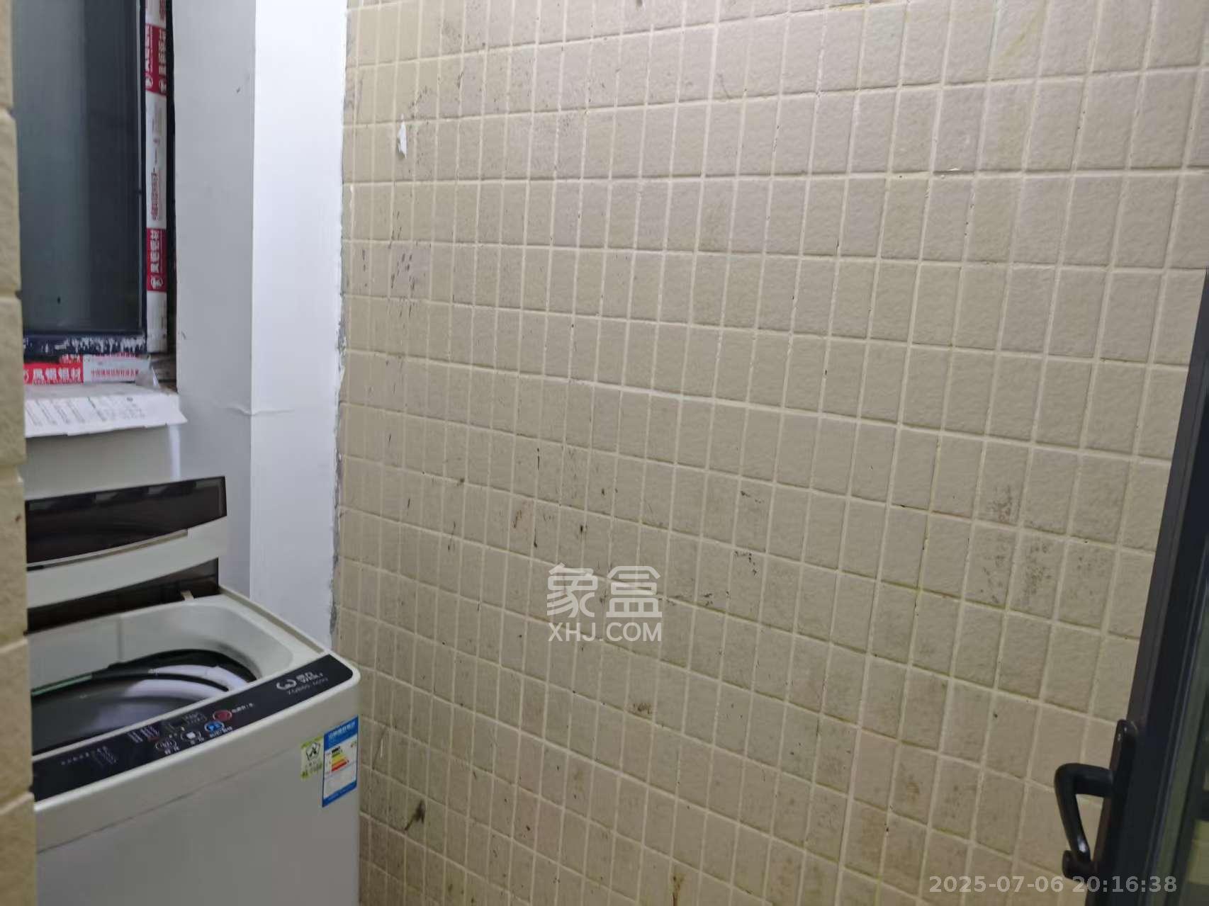蓝山郡  1室1厅1卫   1200.00元/月室内图