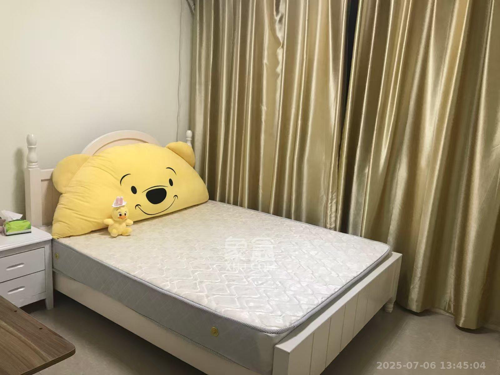 荣盛花语书苑 3室1厅1卫 2700.0元/月 荣盛花语书苑 3室1厅1卫 2700.0元/月室内图