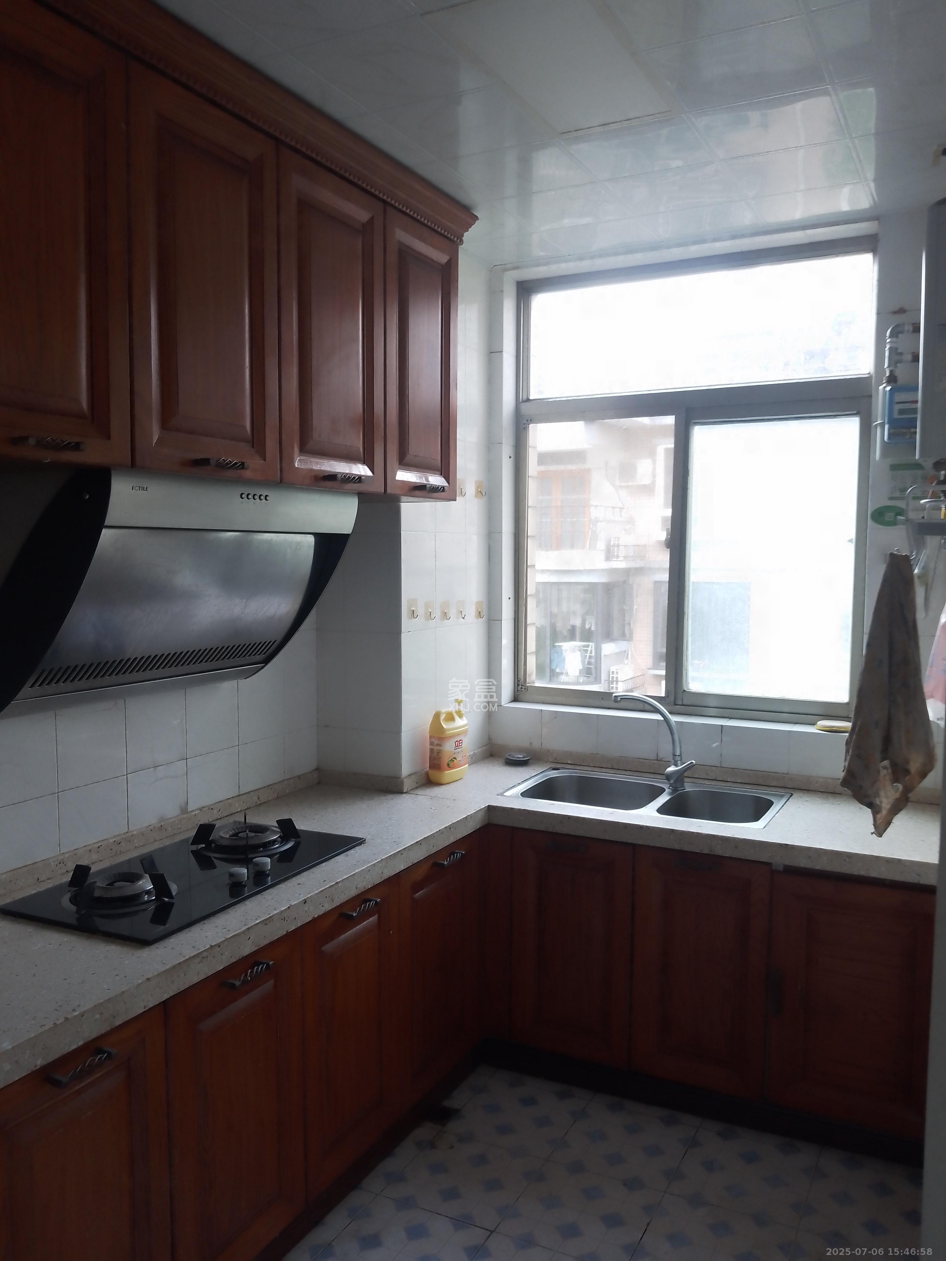 白沙家园(白沙欣苑) 4室1厅1卫 3500.0元/月 白沙家园(白沙欣苑) 4室1厅1卫 3500.0元/月室内图