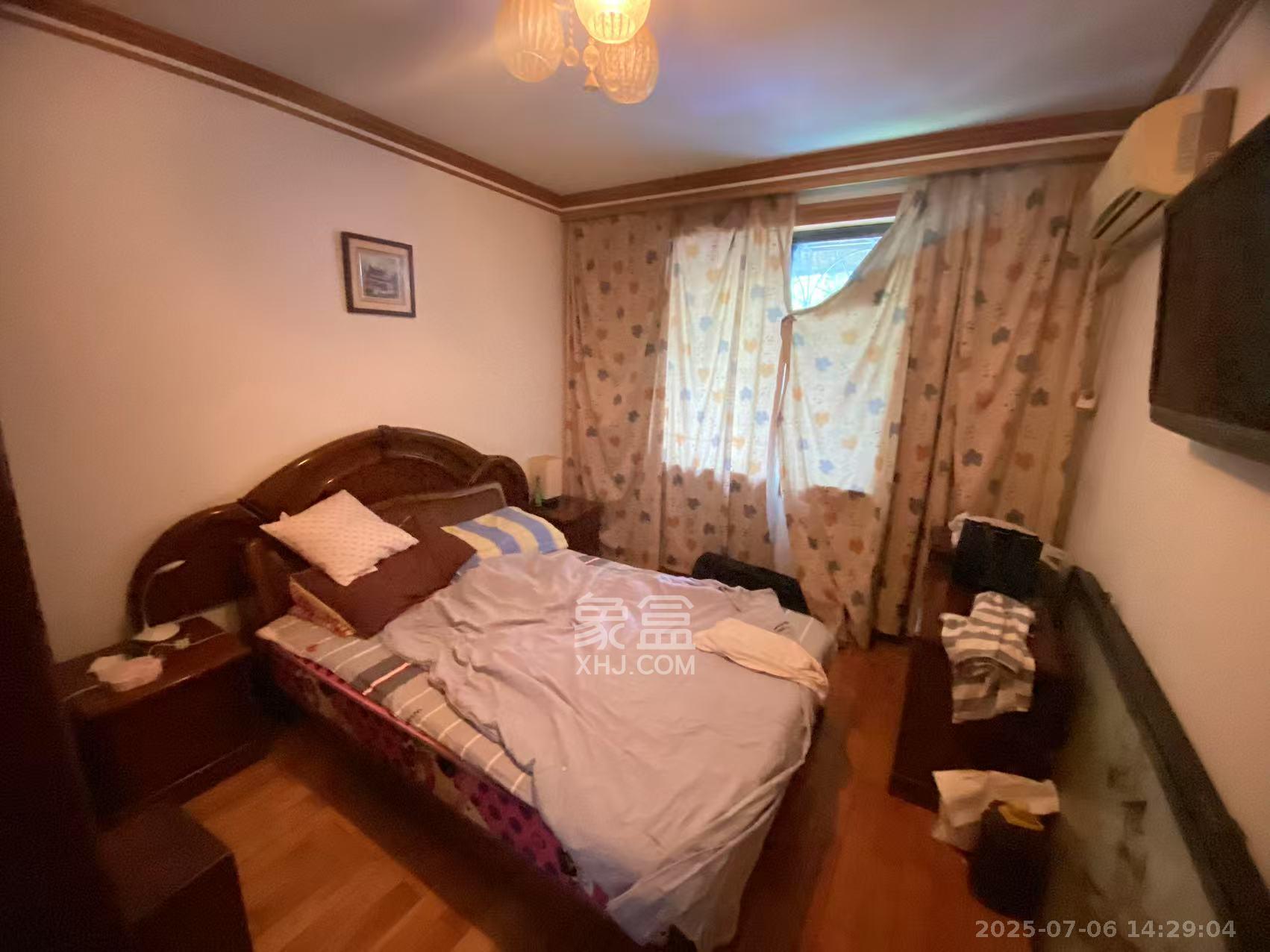 省林勘院 3室2厅1卫 2200.0元/月 省林勘院 3室2厅1卫 2200.0元/月室内图