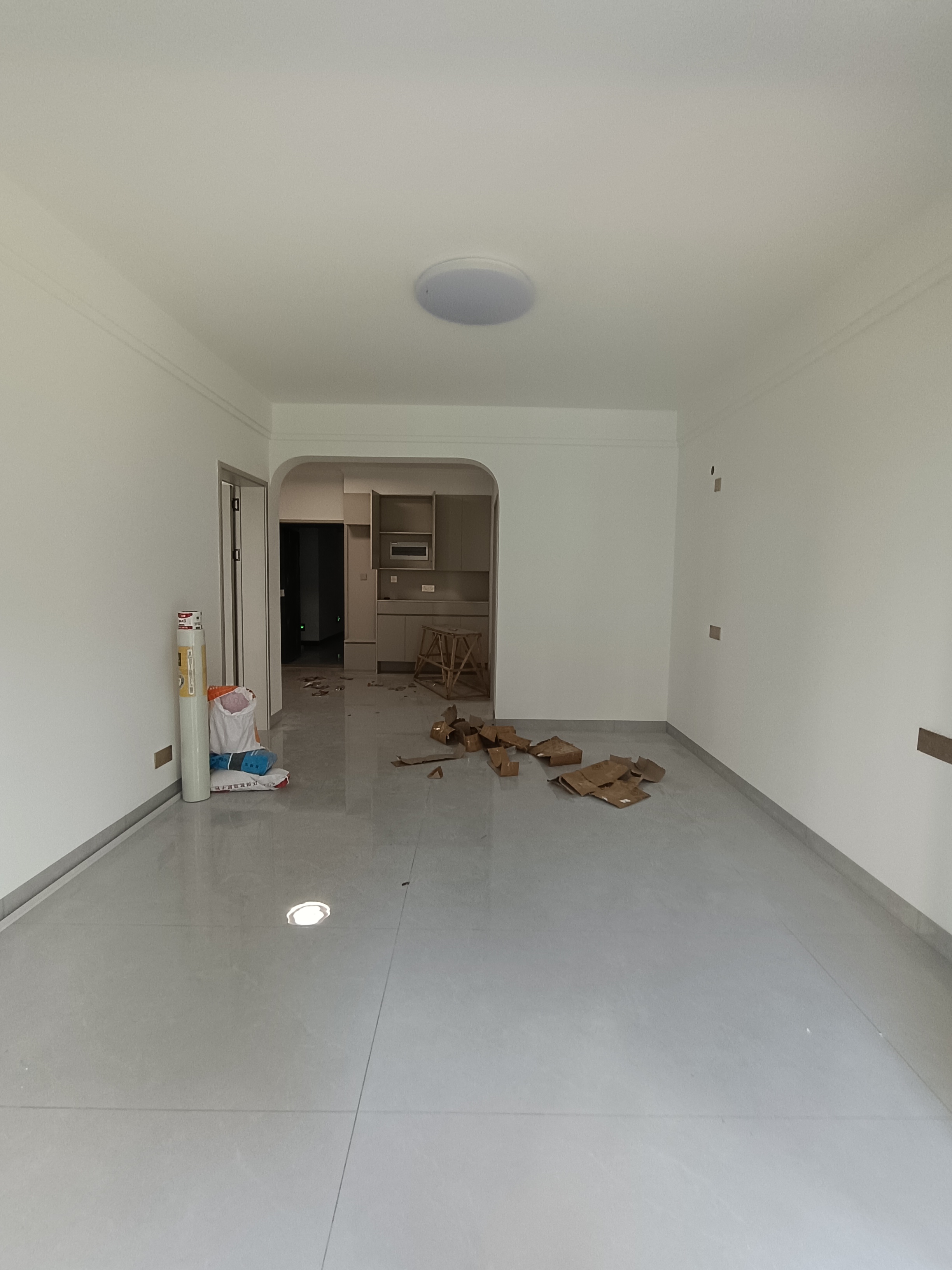 南门口安置小区二期 2室2厅1卫 2200.0元/月 南门口安置小区二期 2室2厅1卫 2200.0元/月室内图